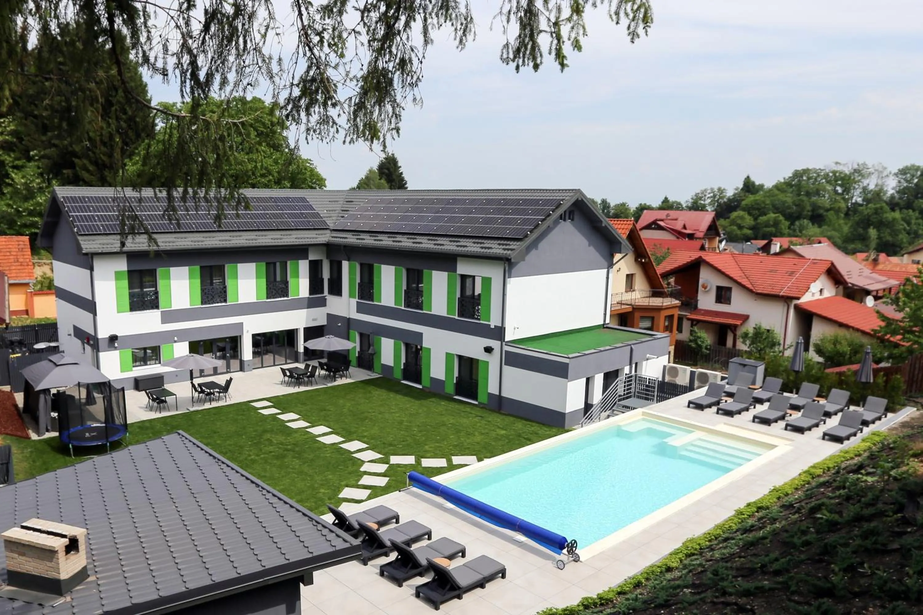 Double Room in Q Chalet