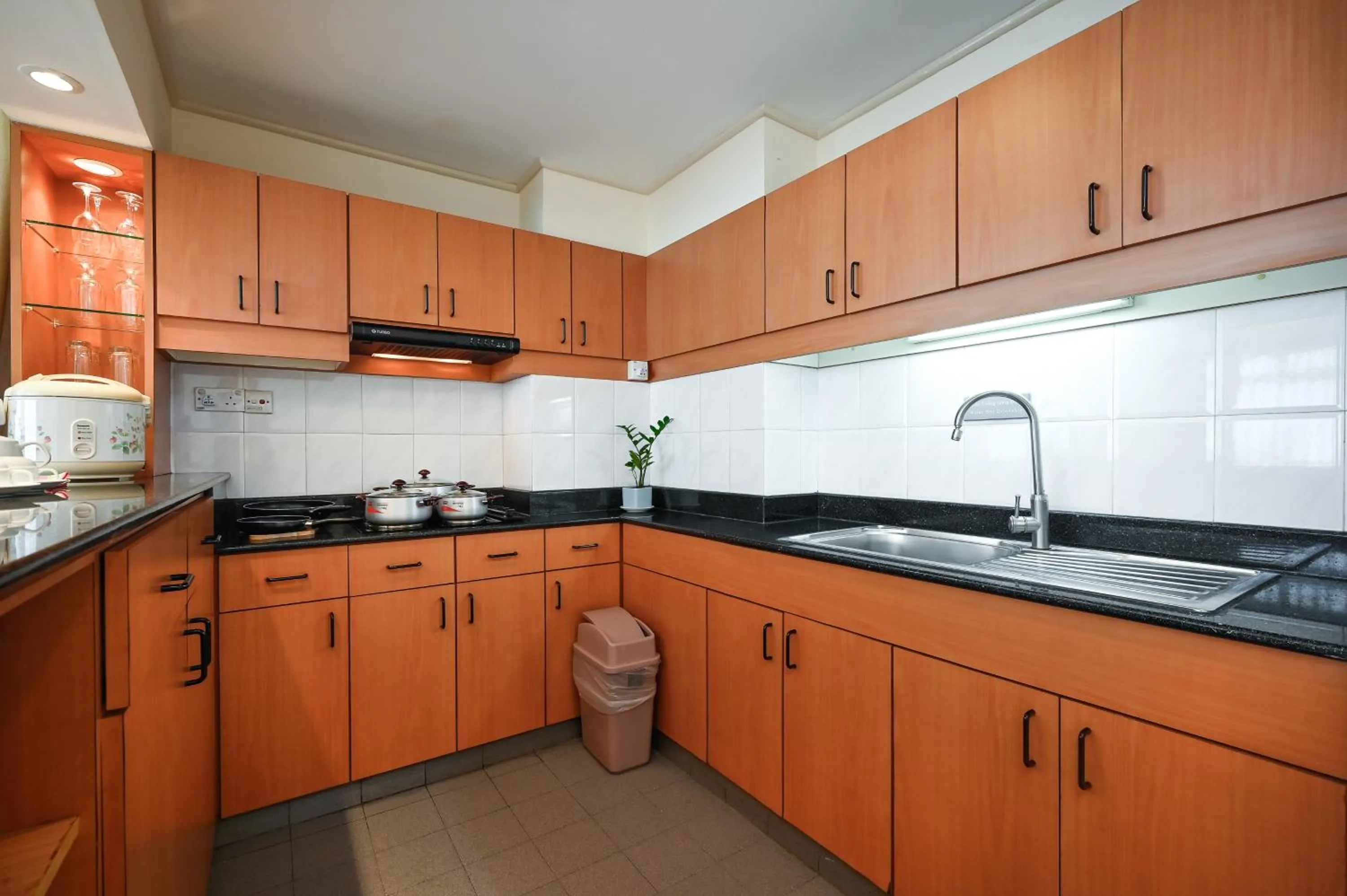 stove in Cityview Serviced Apartment &amp; Hotel Ho Chi Minh City