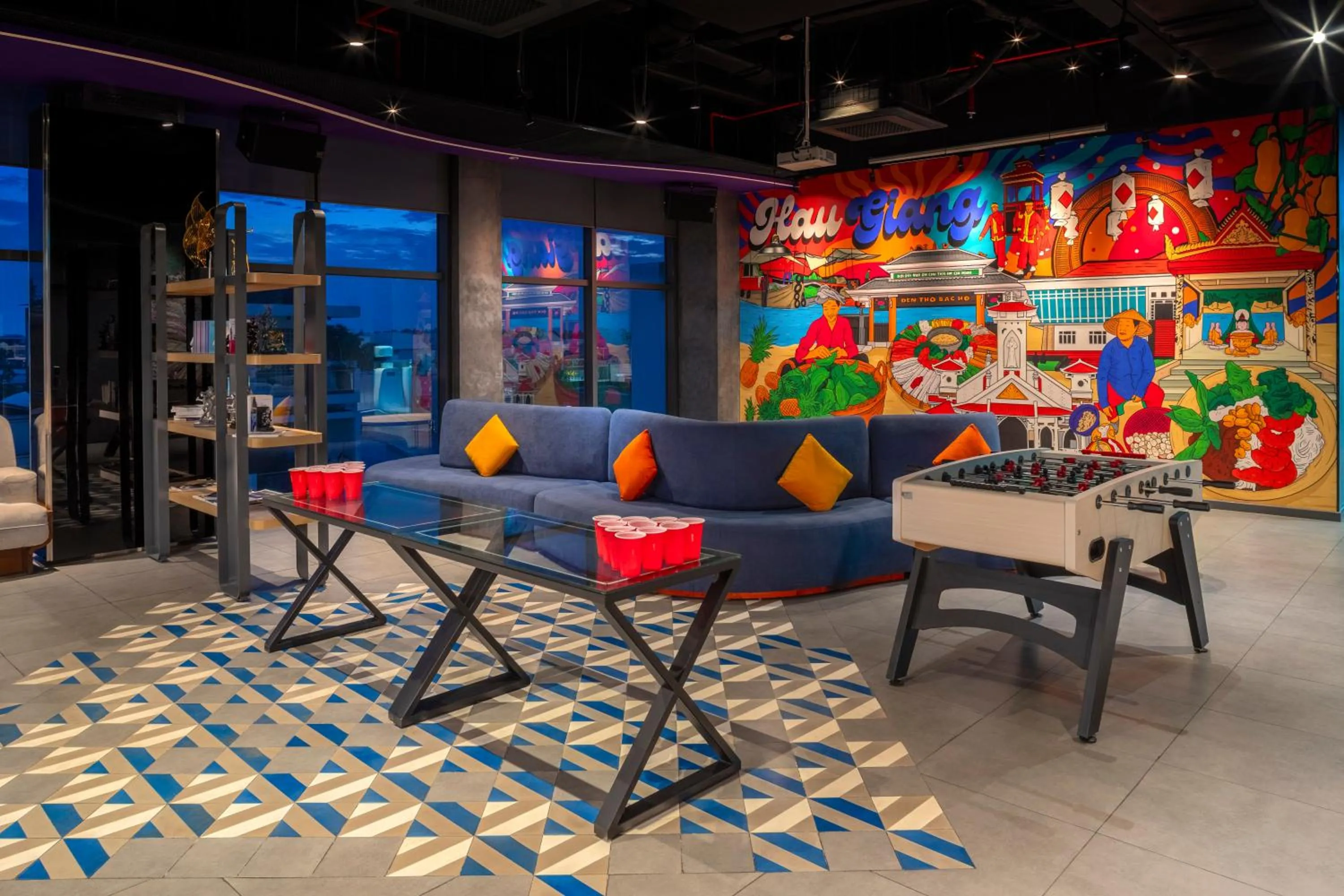 Seating area in Tru by Hilton Hau Giang City Centre