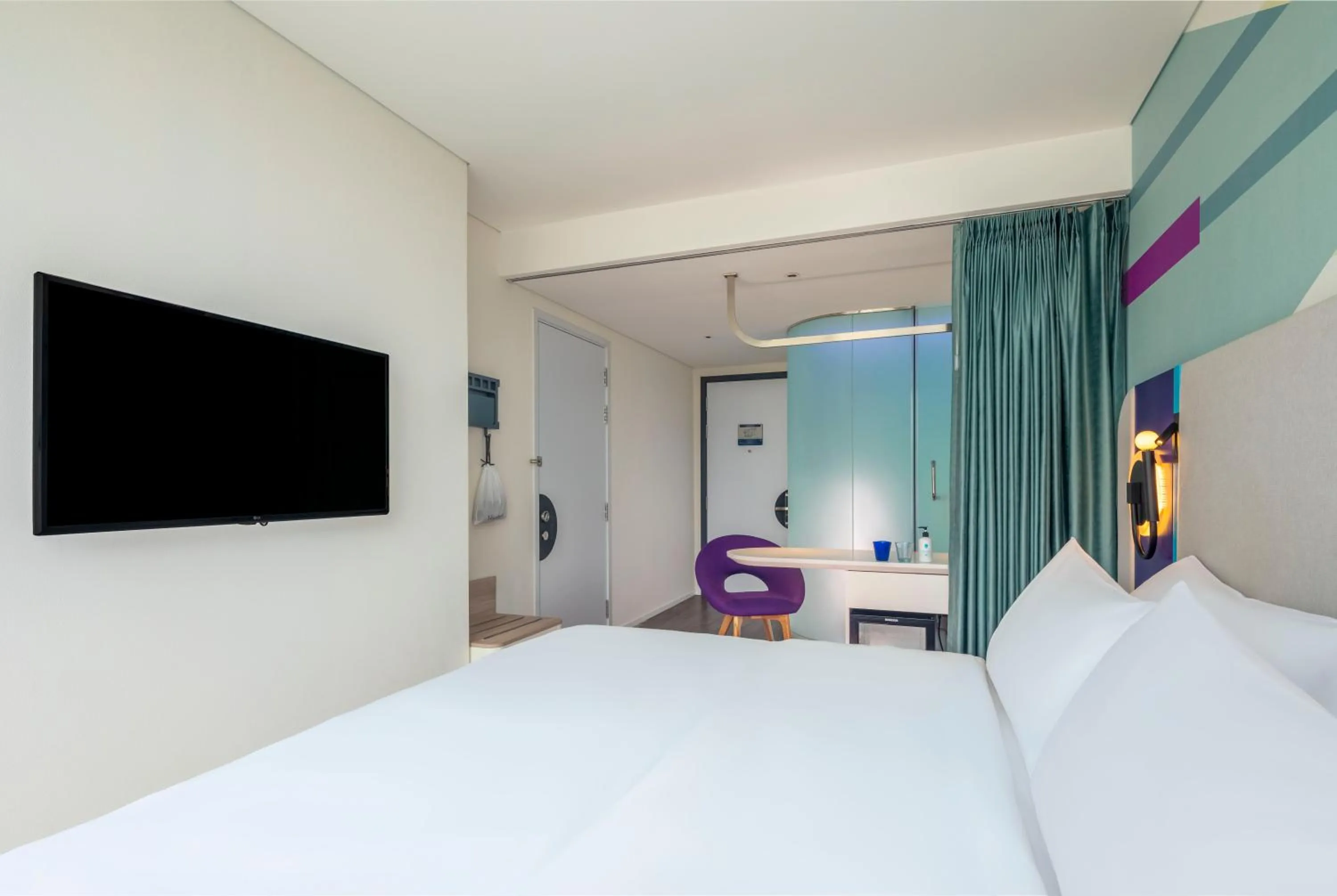 Bed in Tru by Hilton Hau Giang City Centre