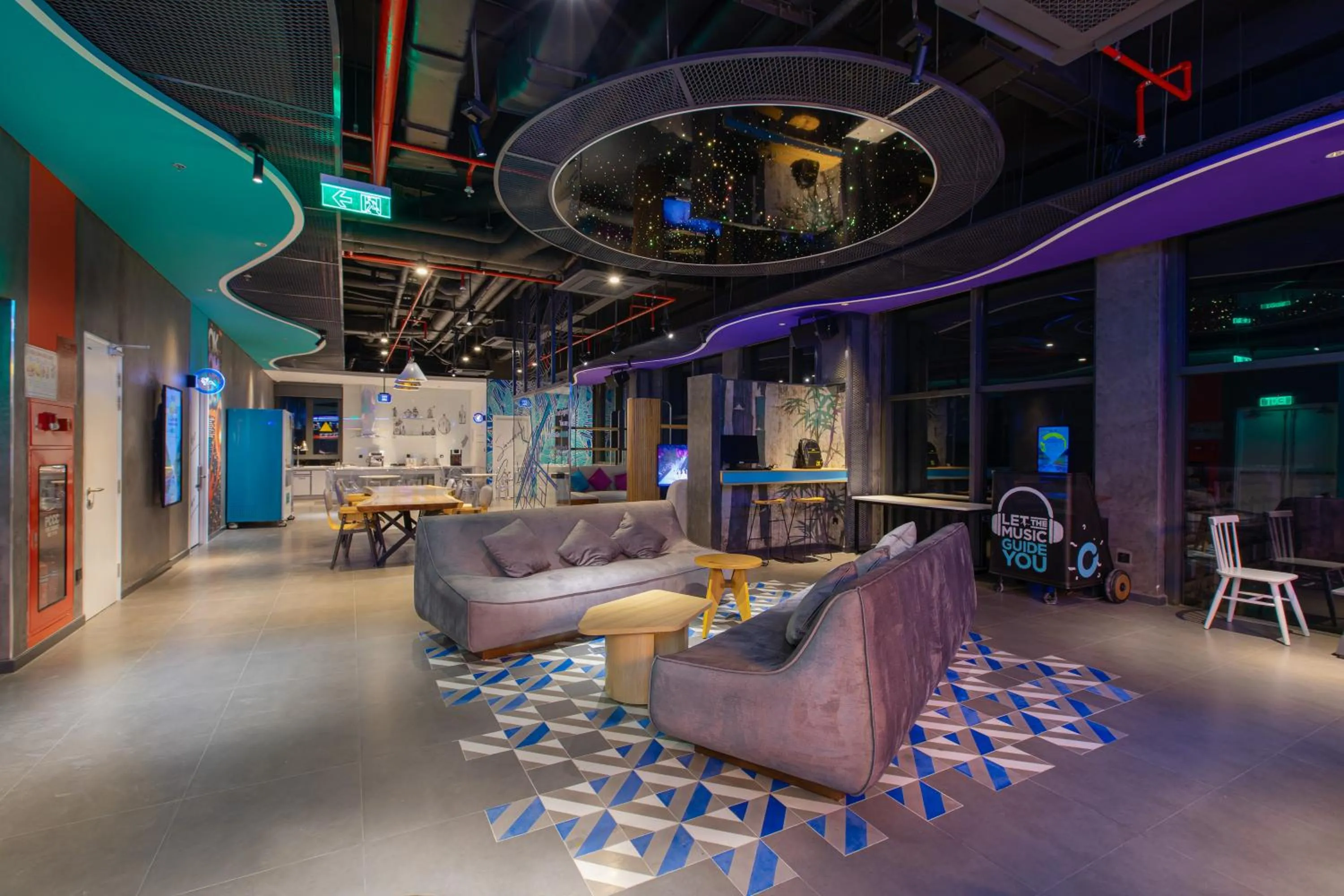 Seating area in SOJO Hotel Hau Giang