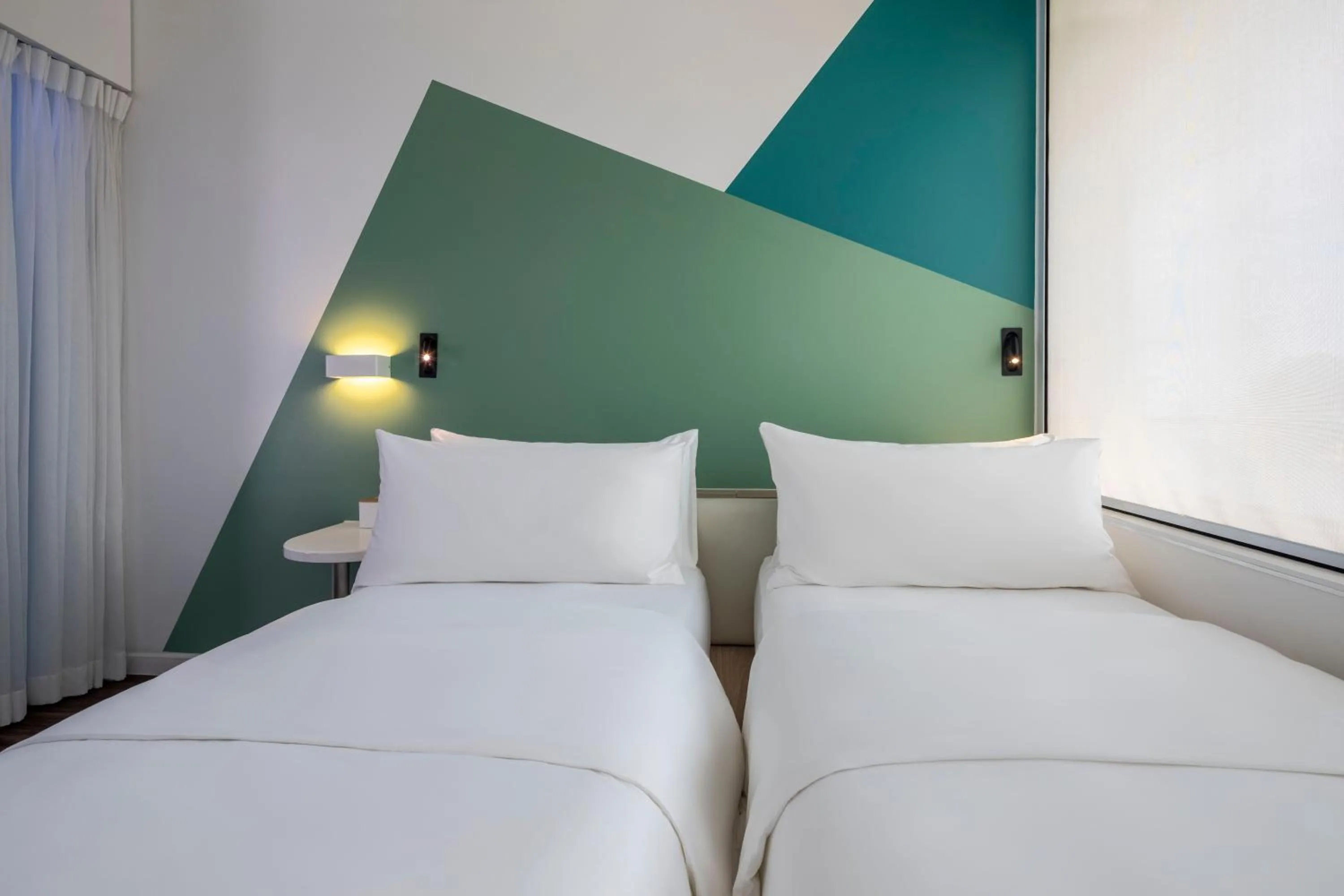 Bed in Tru by Hilton Hau Giang City Centre