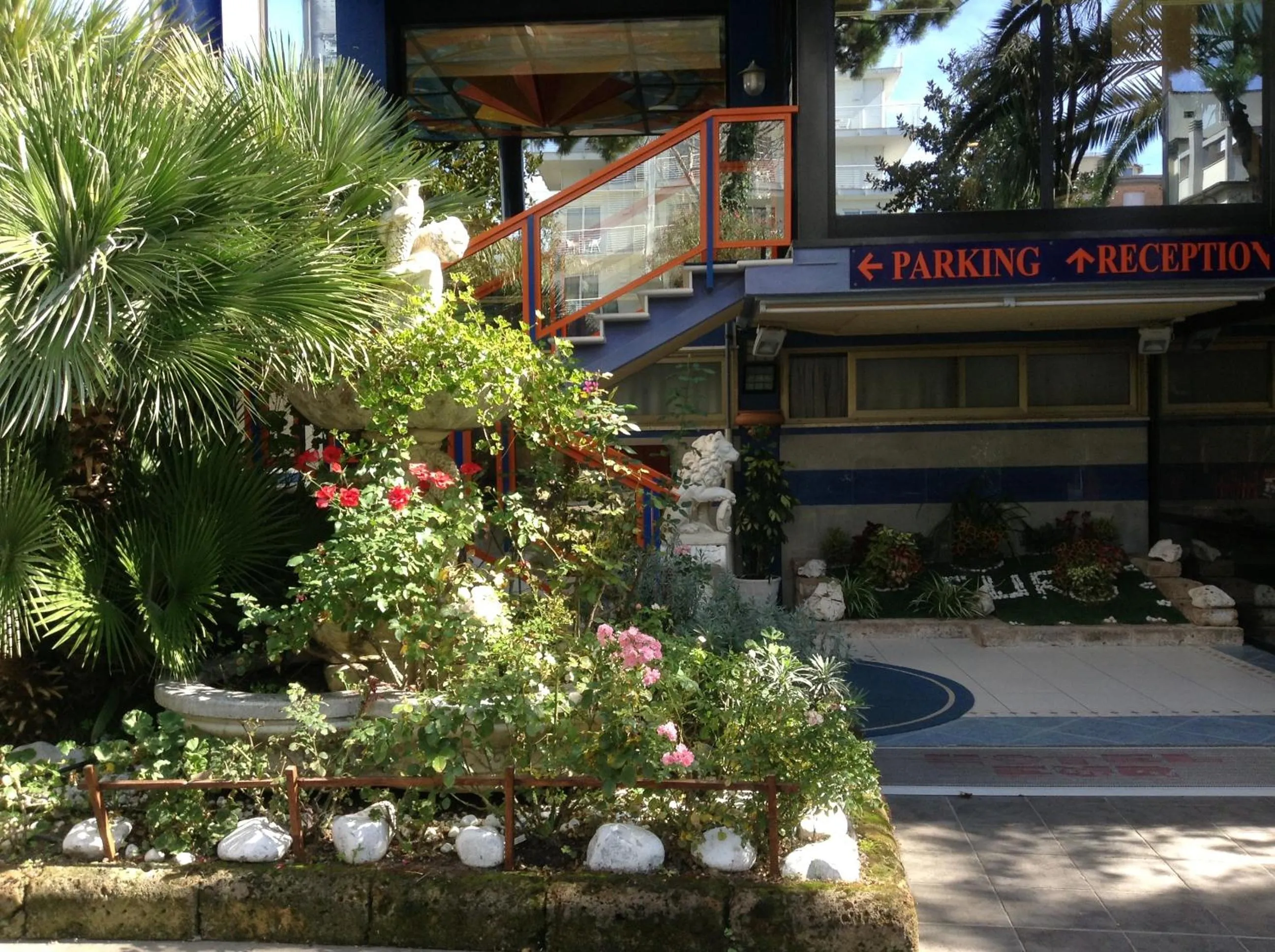 Facade/entrance in Hotel Eur