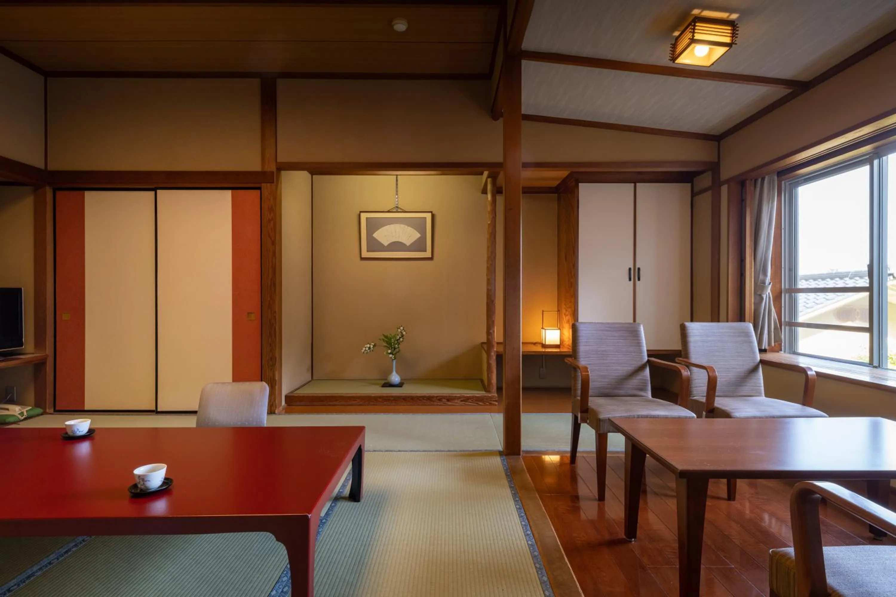 Photo of the whole room in Fujiya