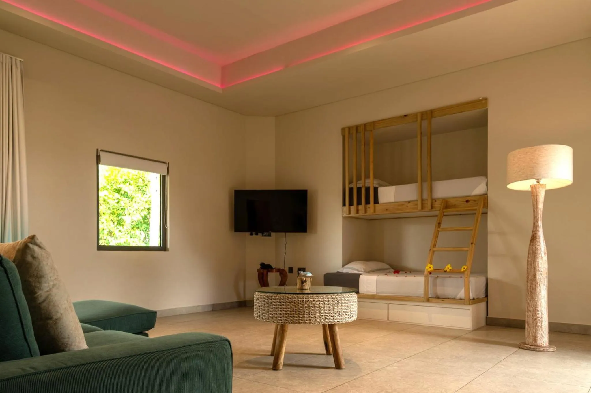 Bed in Hotel Le Duc de Praslin