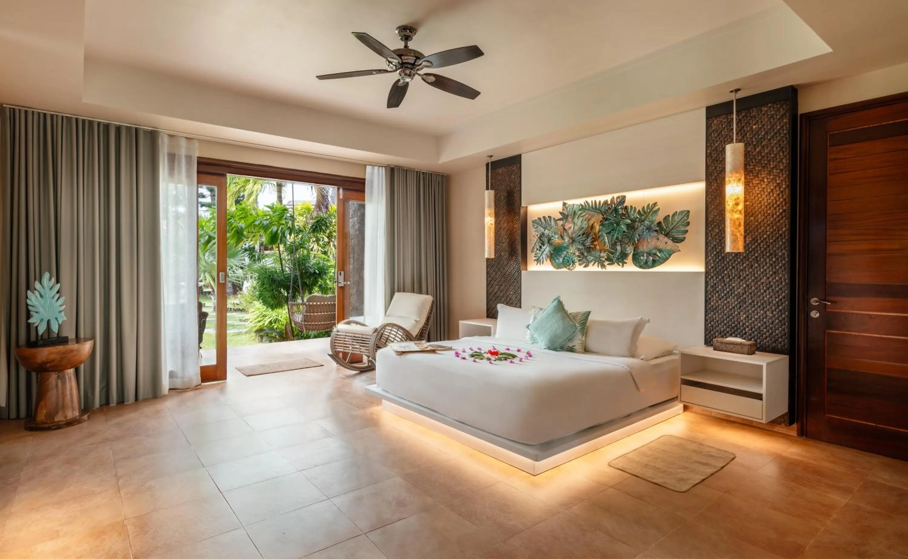 Bedroom, Bed in Hotel Le Duc de Praslin