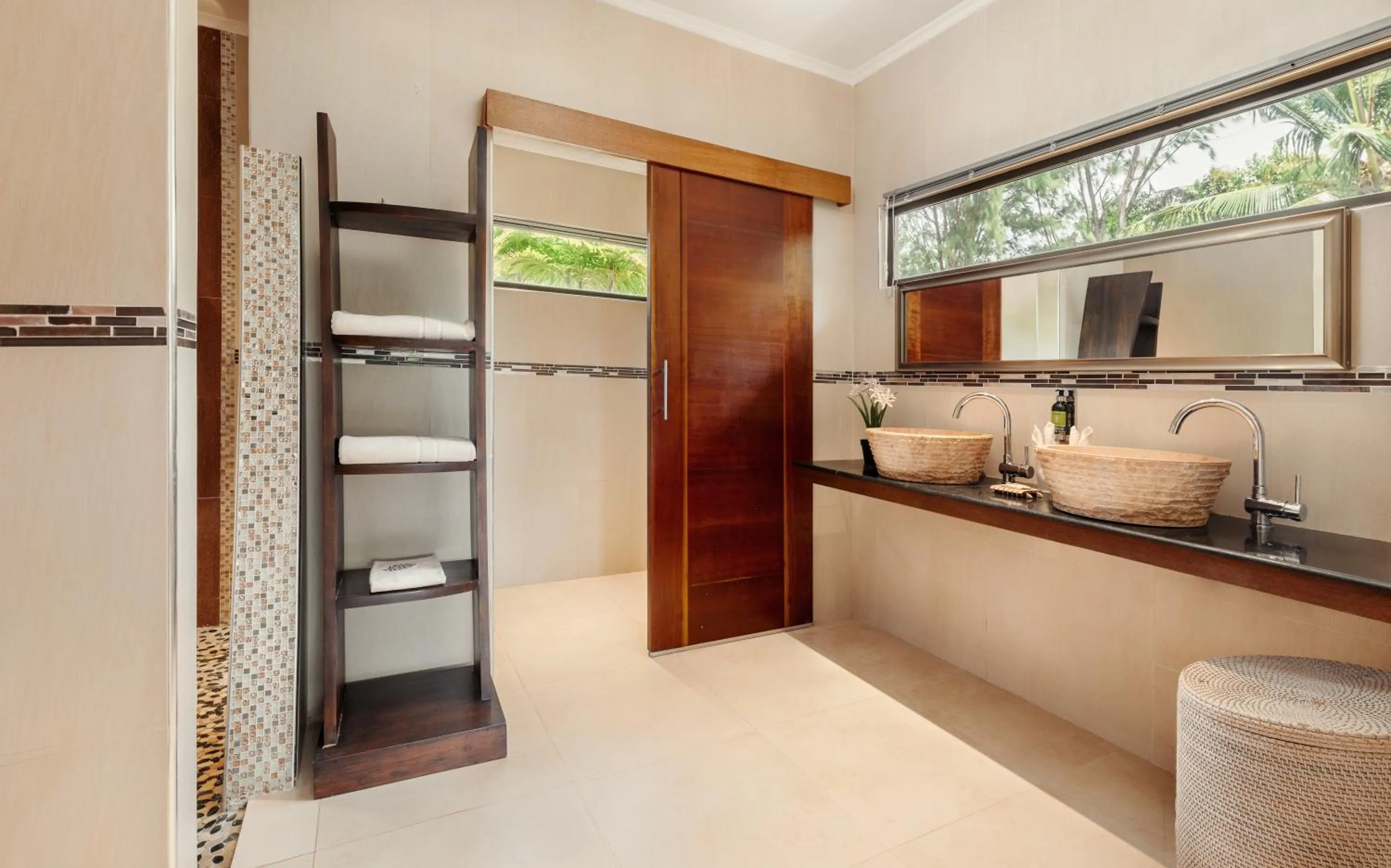 Bathroom in Hotel Le Duc de Praslin