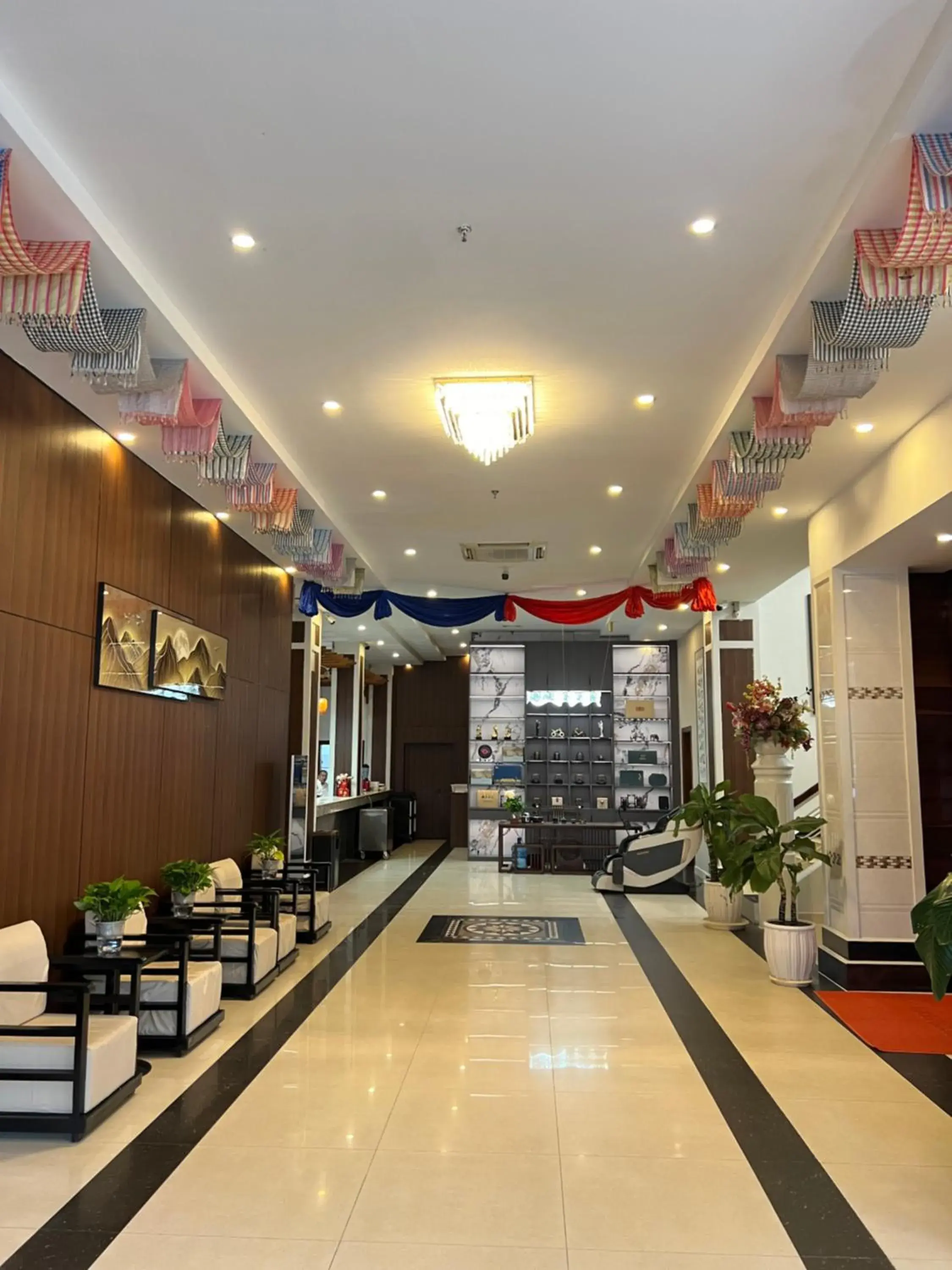 Restaurant/places to eat in Aristocrat Residence & Hotel Restaurant/places to eat in Aristocrat Residence & Hotel