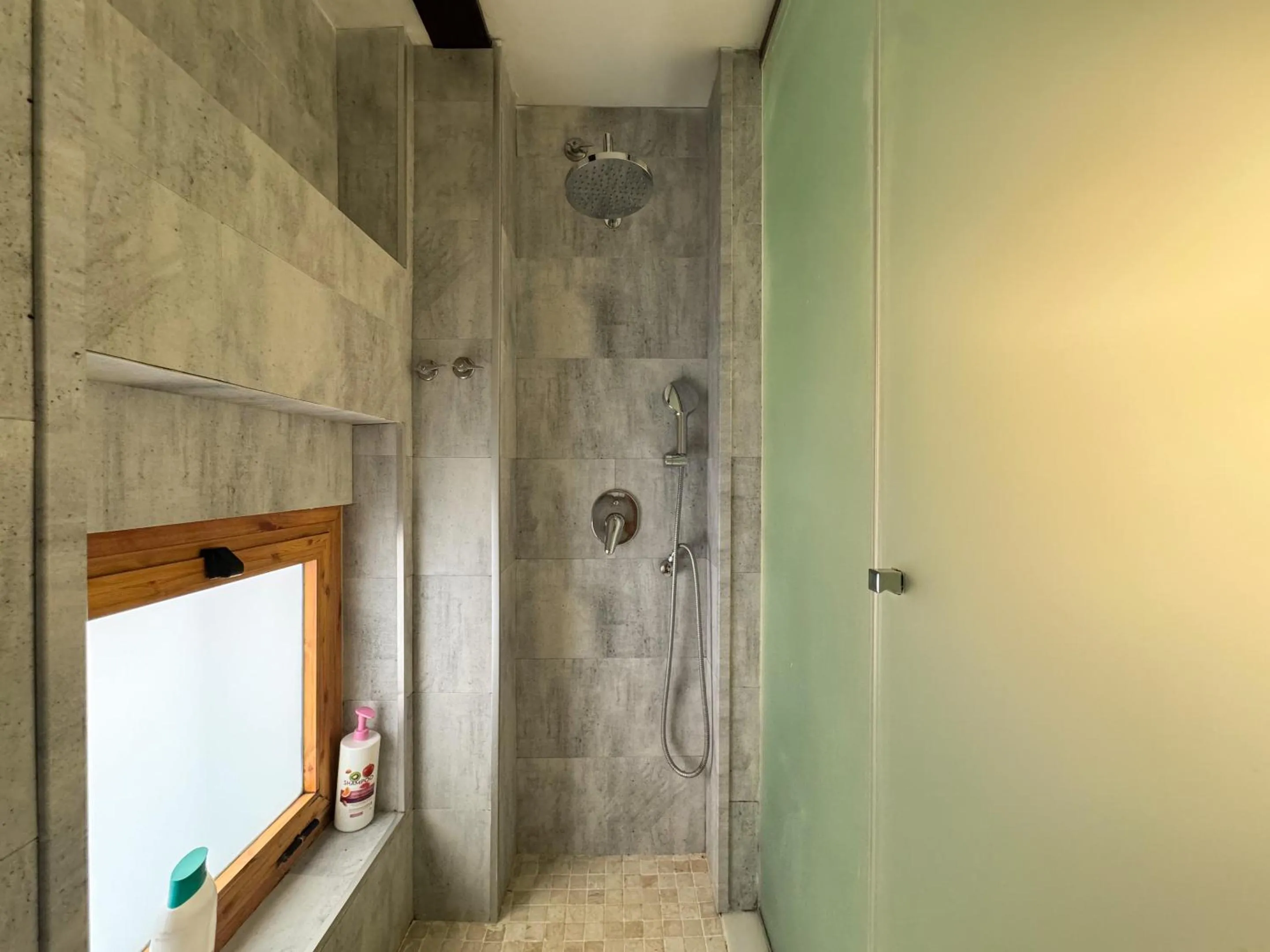 Bathroom in Duplex en el Carmen 1
