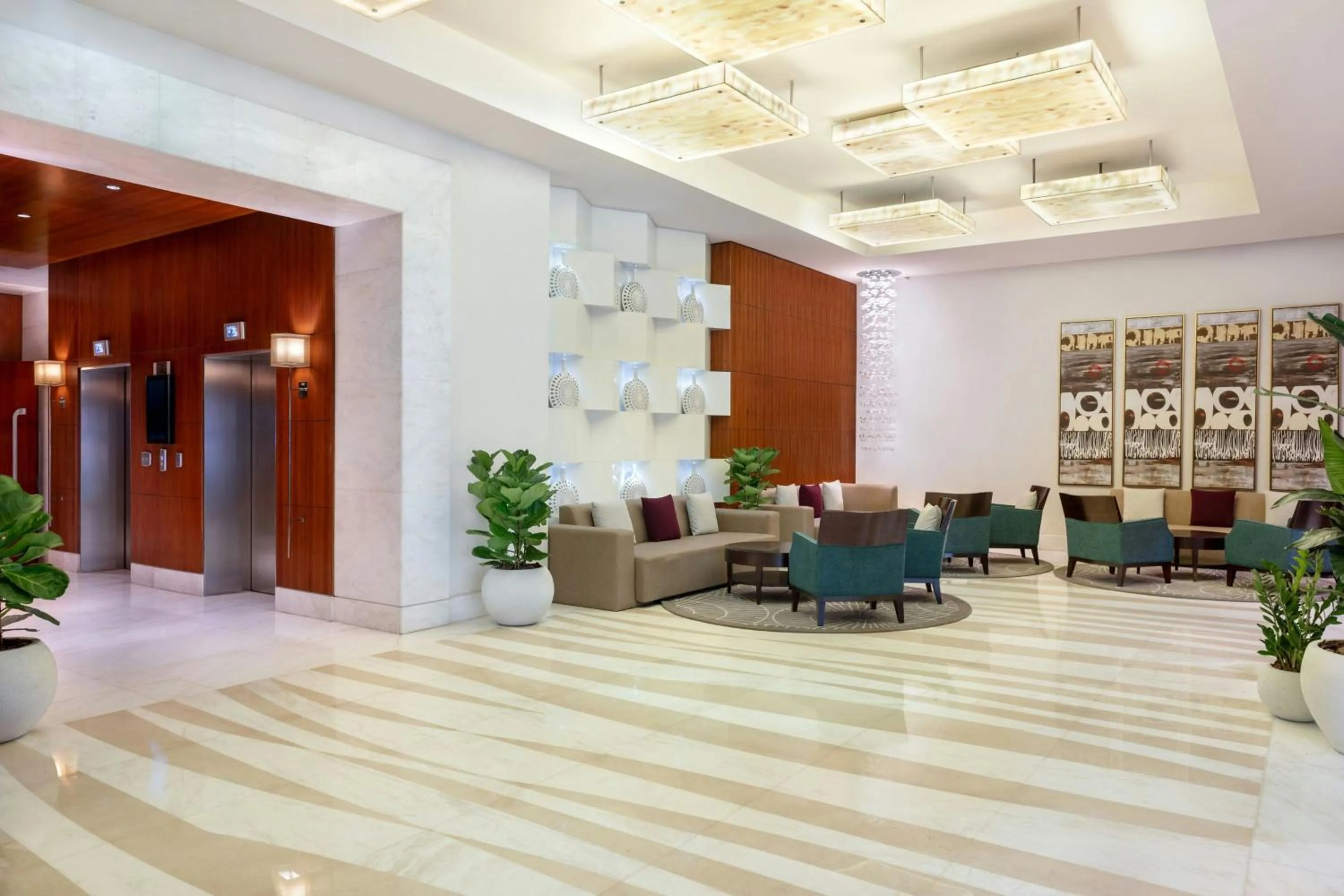 Lobby or reception in Marriott Executive Apartments Al Jaddaf, Dubai