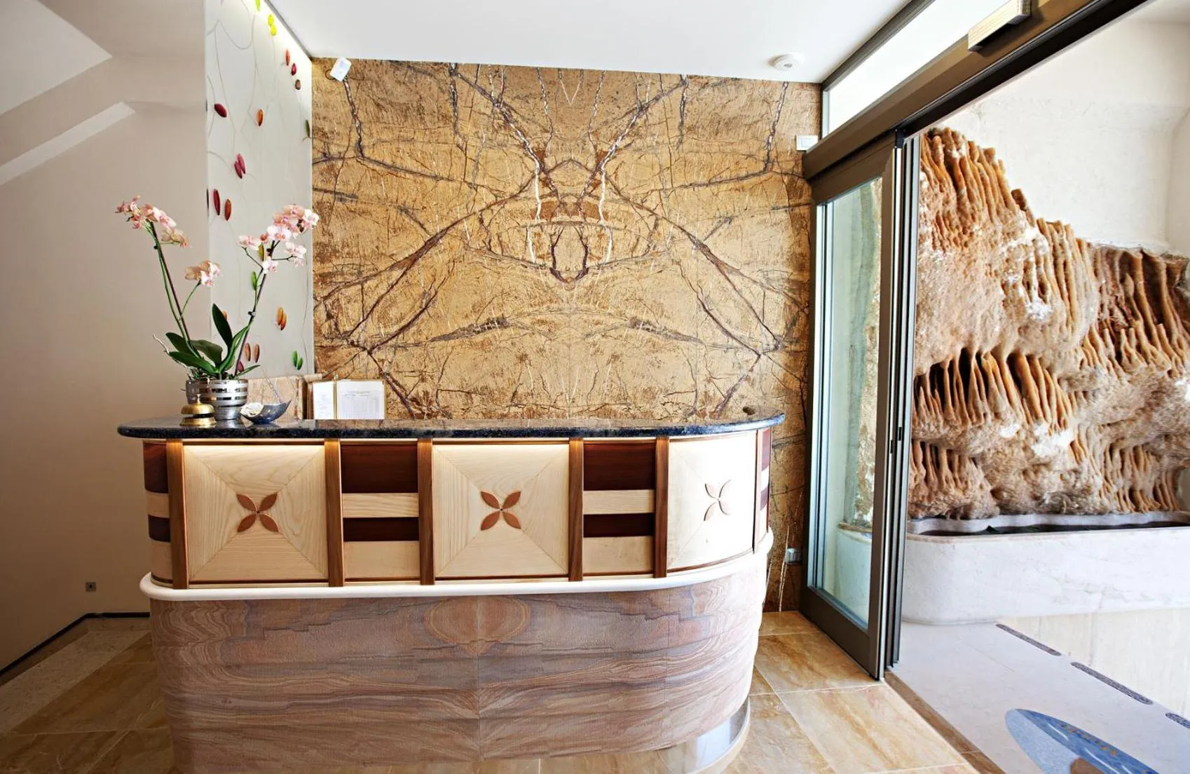 Lobby or reception in Hotel Piccolo Mondo