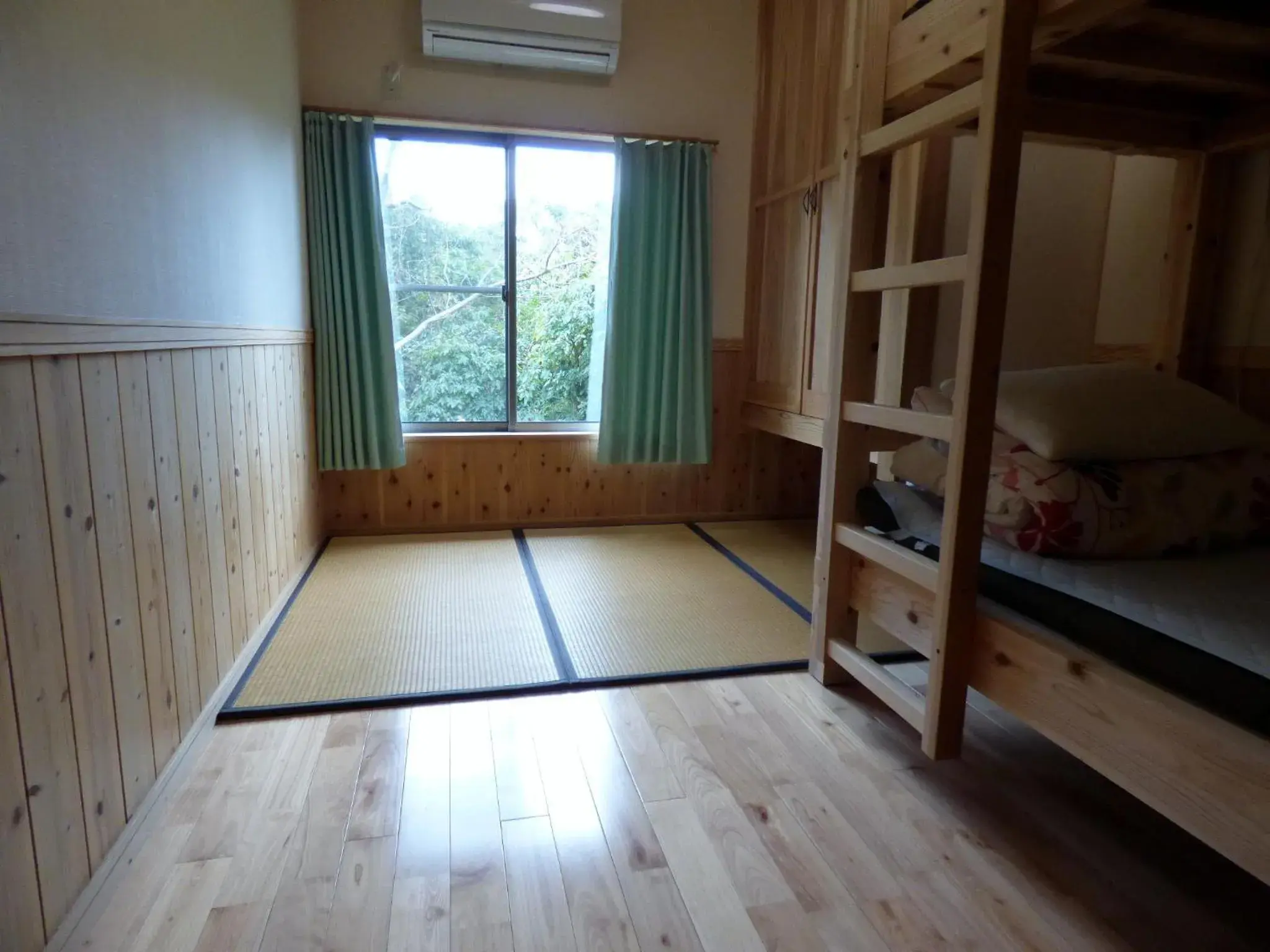 Triple Room with Shared Bathroom - single occupancy in Guest House Yakushima Triple Room with Shared Bathroom - single occupancy in Guest House Yakushima