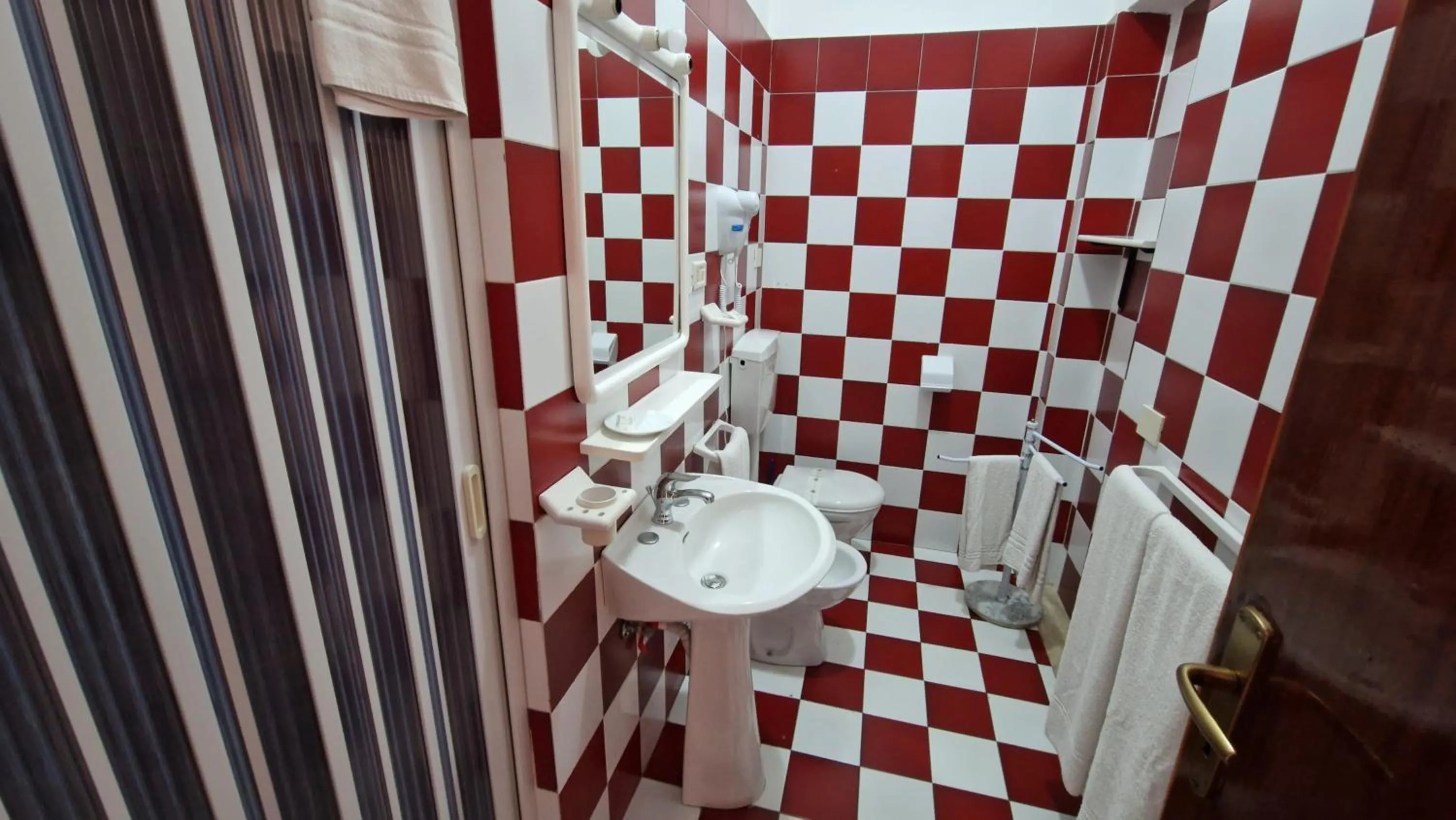 Bathroom in Hotel Le Pelagie