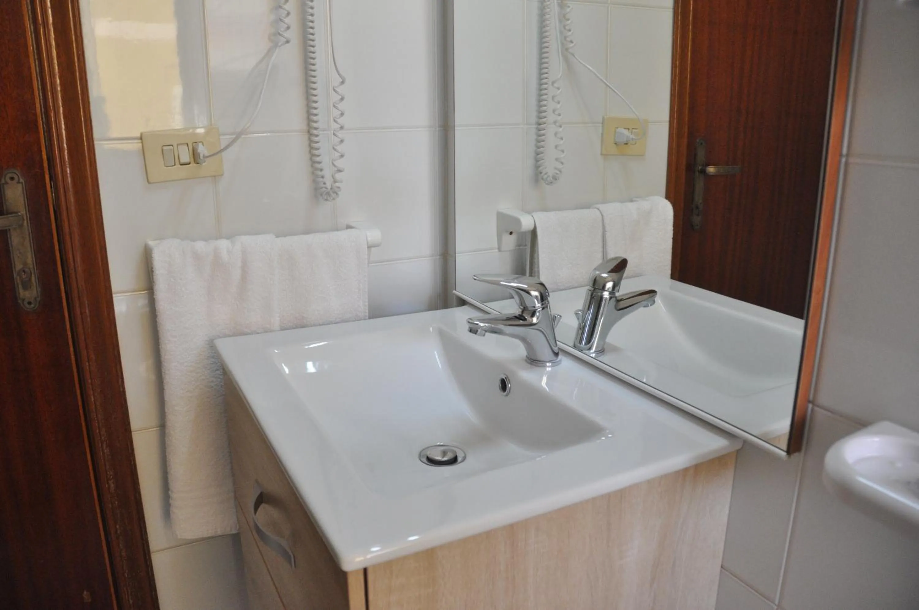 Bathroom in Hotel Le Pelagie