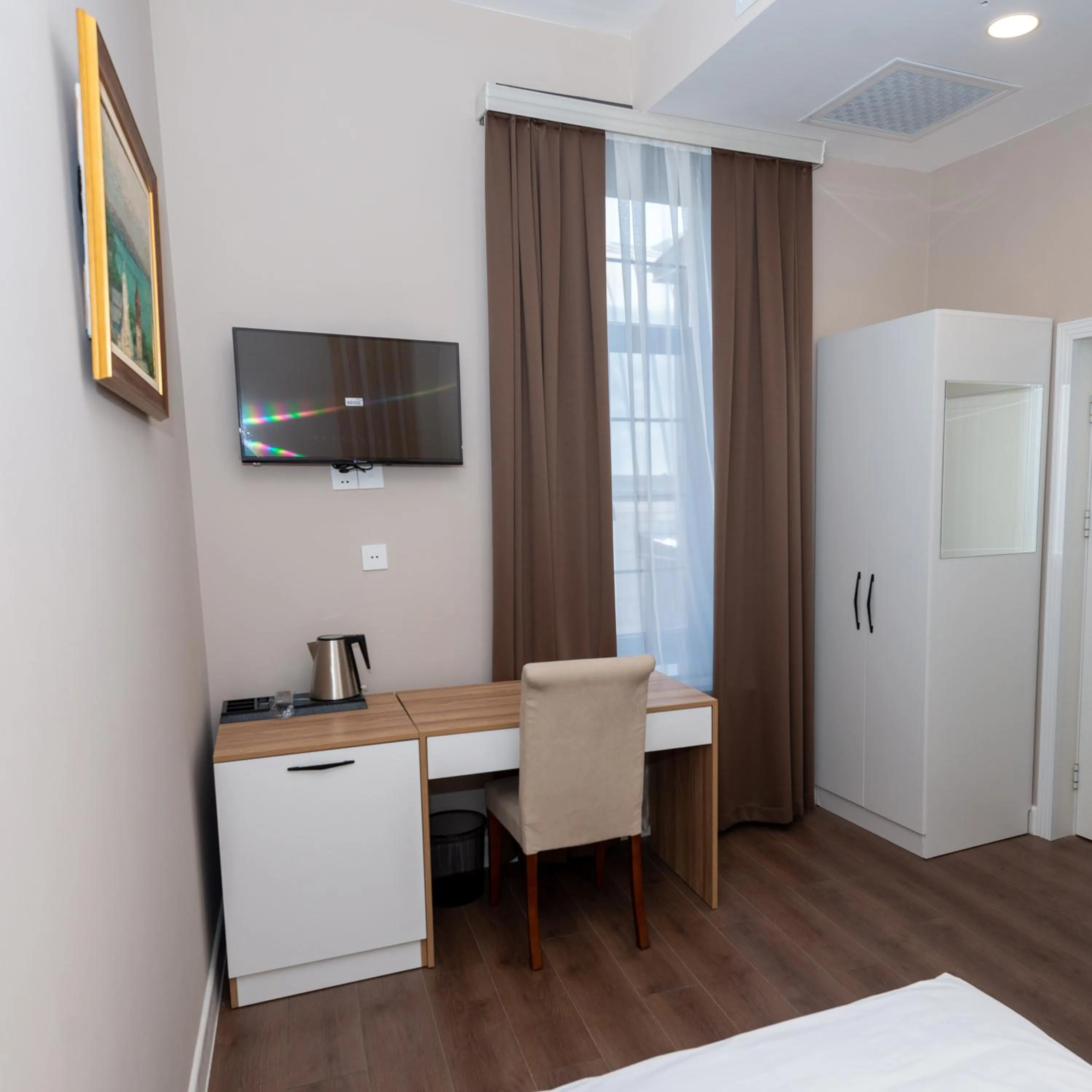 TV and multimedia, Bed in OLF Hotel