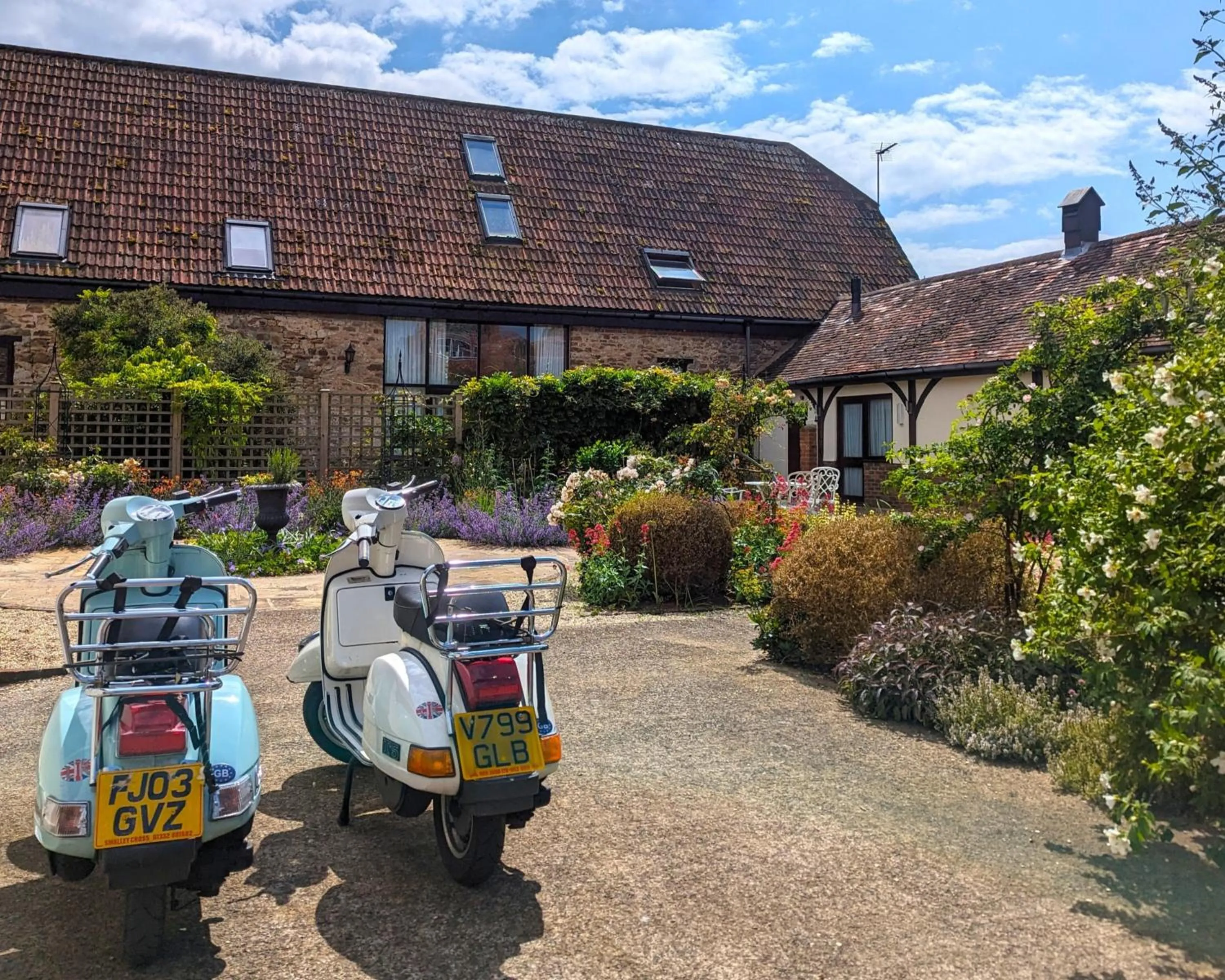 Property building in Kingfisher Barn