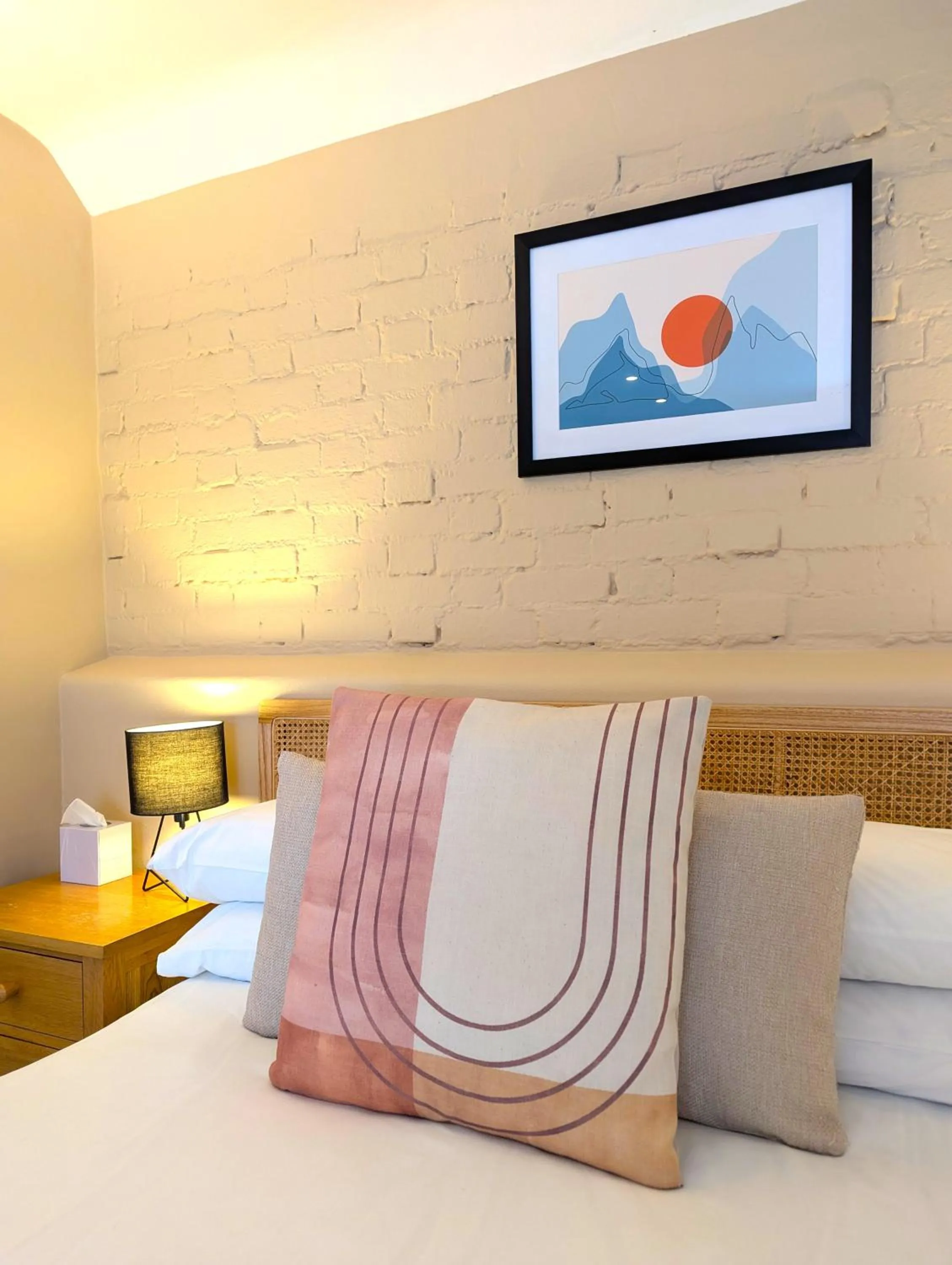 Bed in Kingfisher Barn