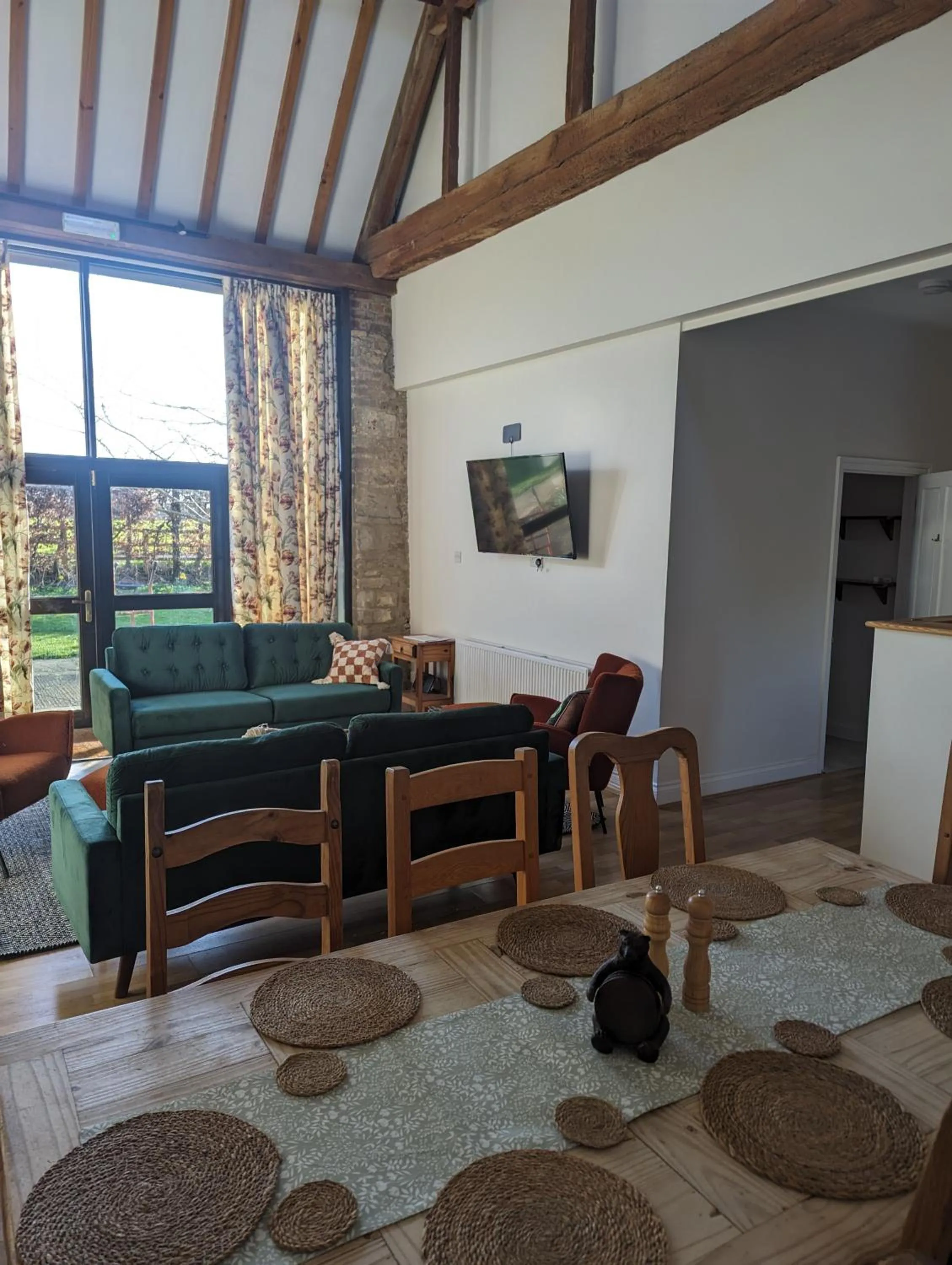 TV and multimedia in Kingfisher Barn