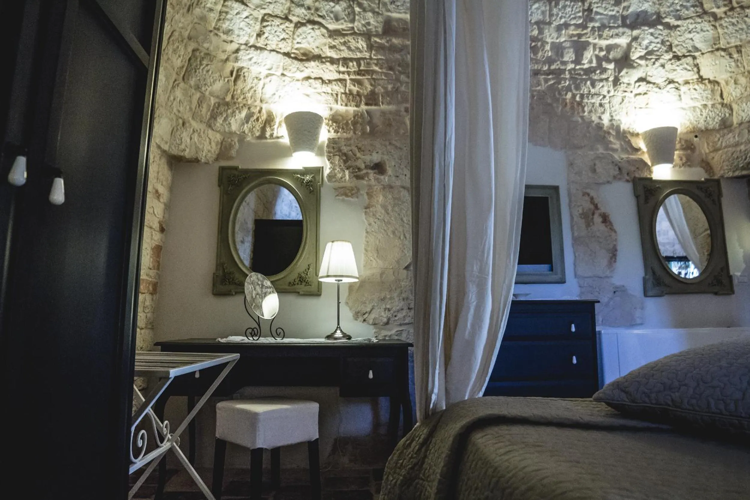 Bed in Masseria Rosa Trulli Relais