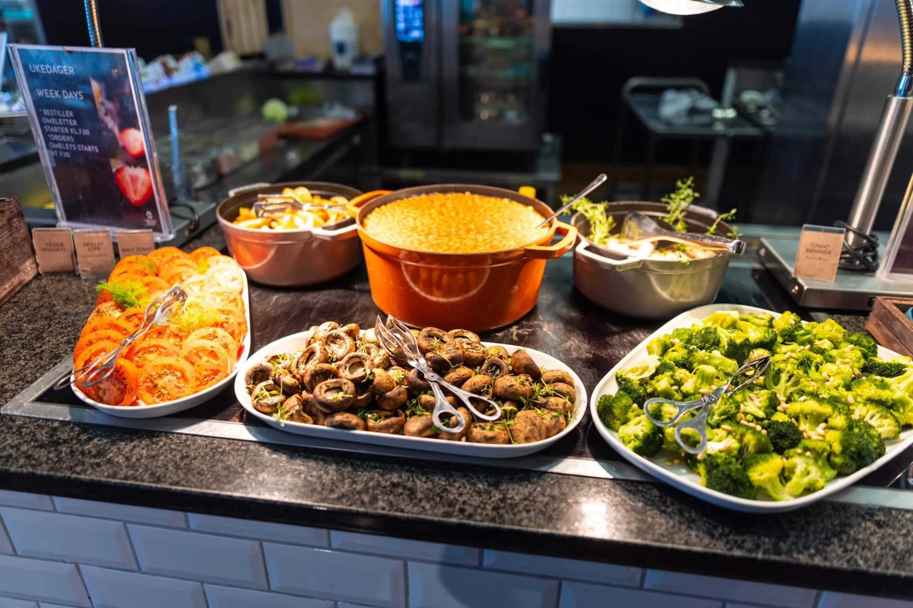 Breakfast in Clarion Hotel The Edge