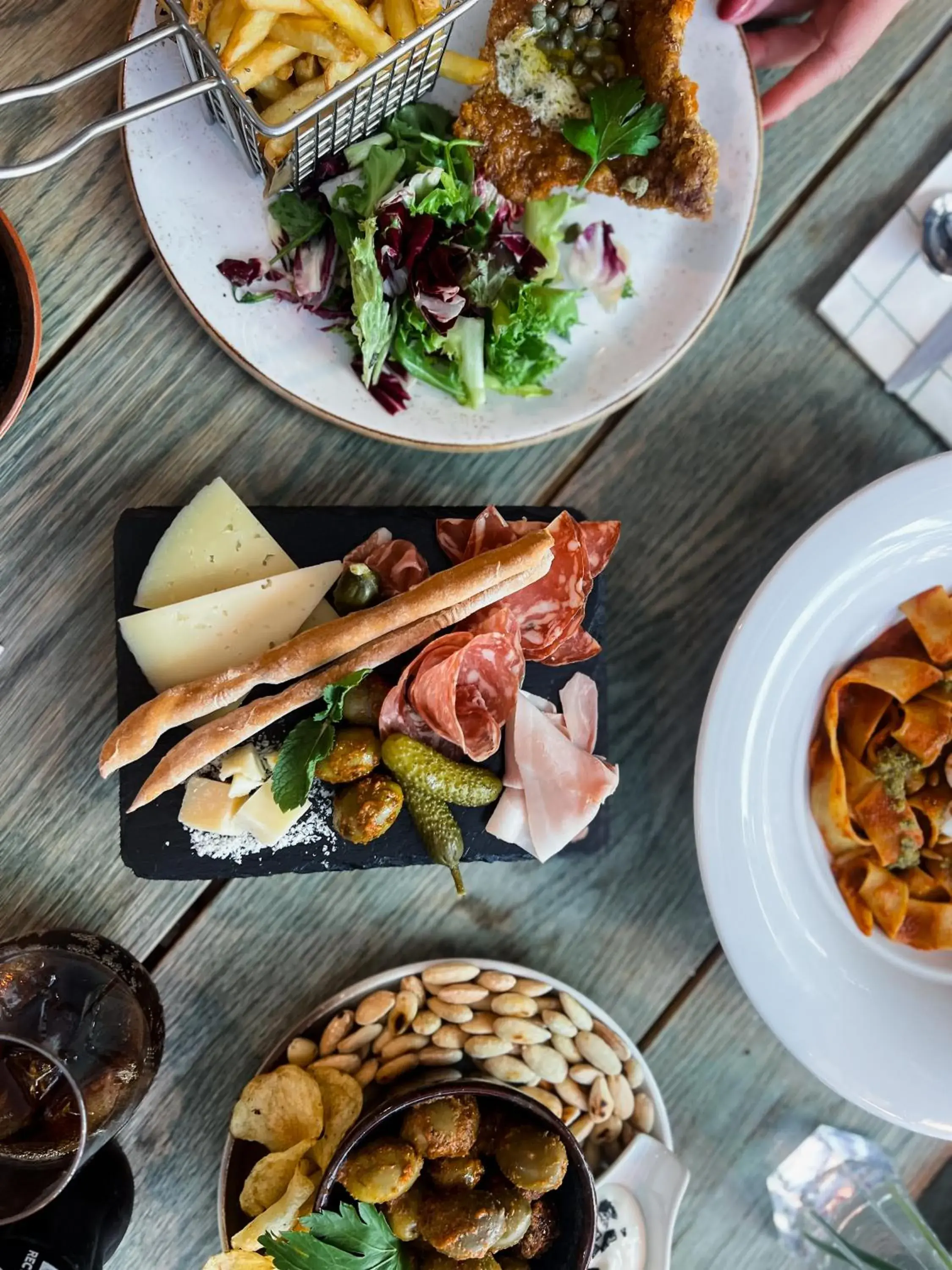 Restaurant/places to eat in Clarion Hotel The Edge Restaurant/places to eat in Clarion Hotel The Edge