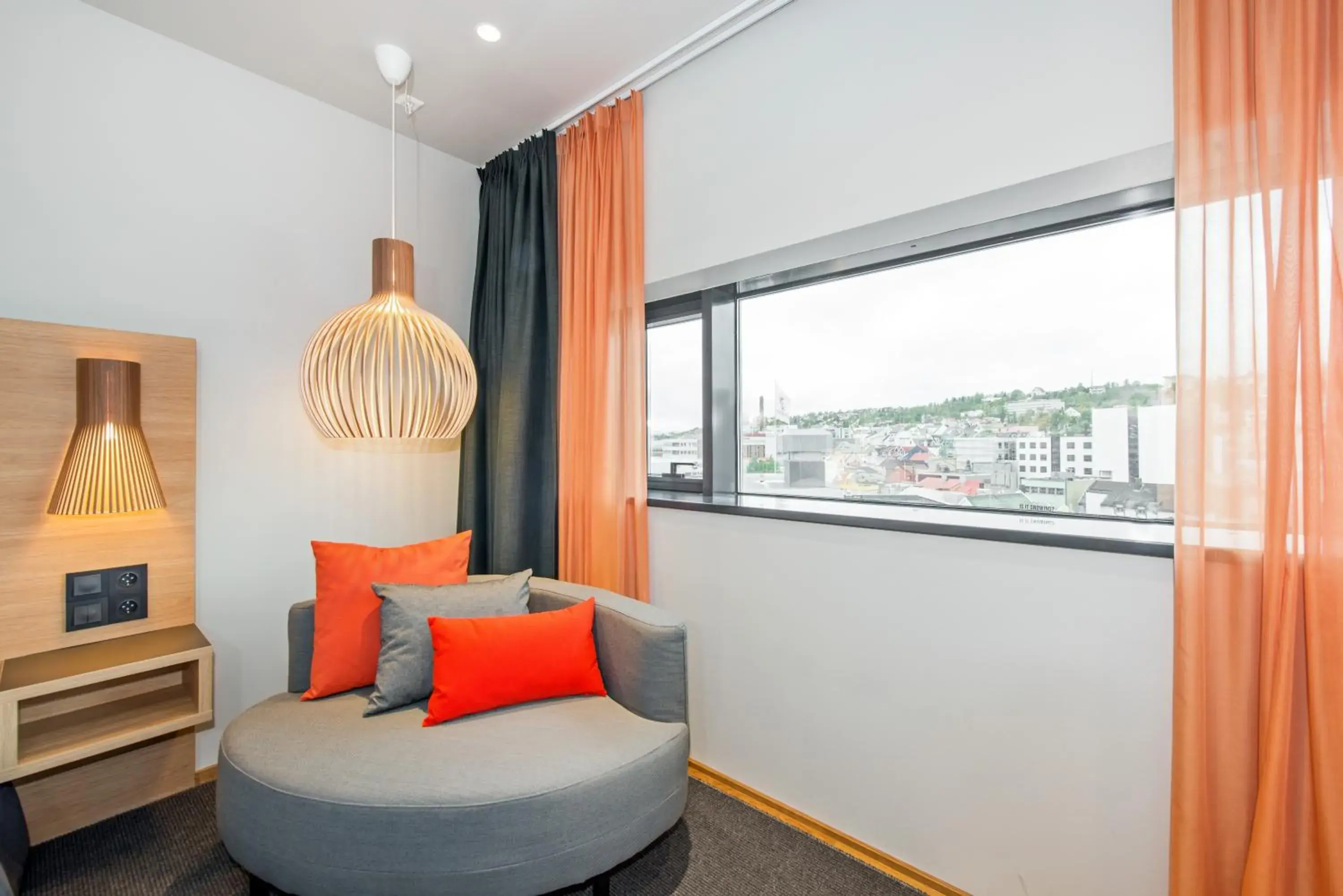 View (from property/room), Bed in Clarion Hotel The Edge View (from property/room), Bed in Clarion Hotel The Edge