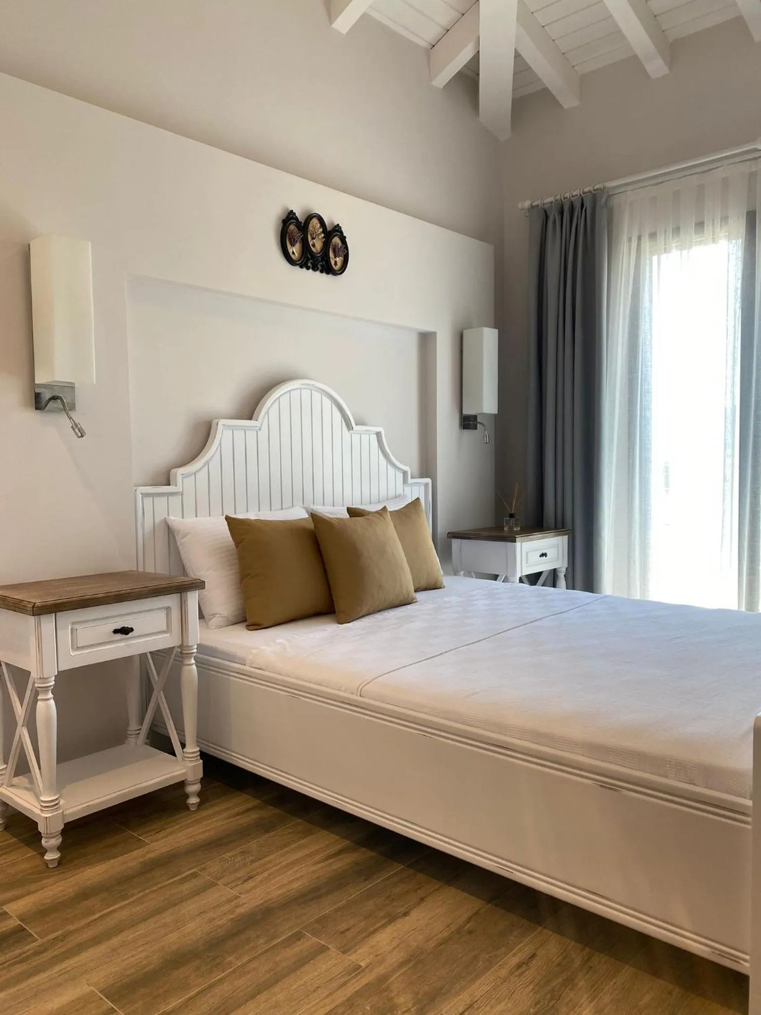 Restaurant/places to eat, Bed in Chloe hotel Alacati