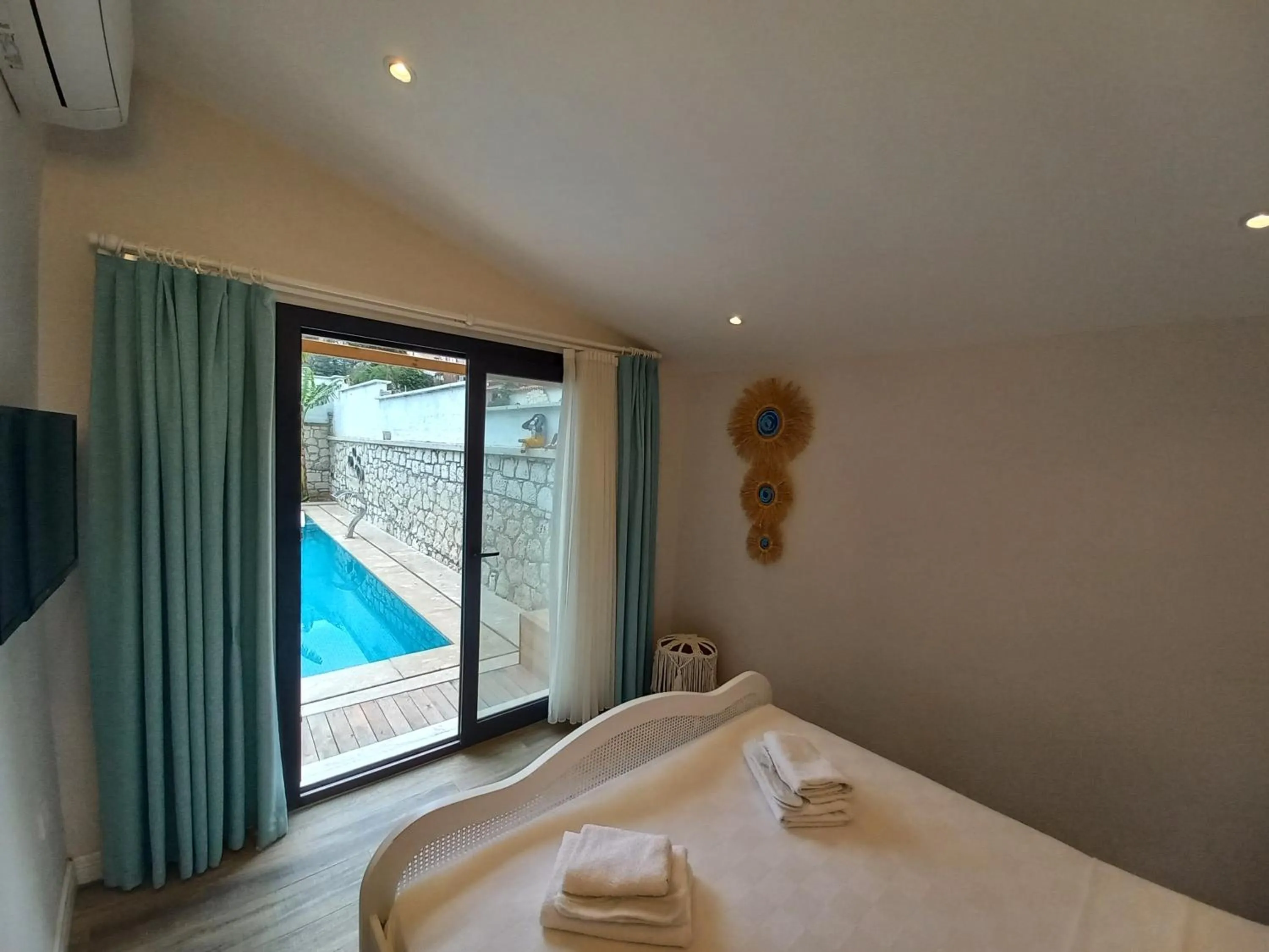 Bed in Chloe hotel Alacati