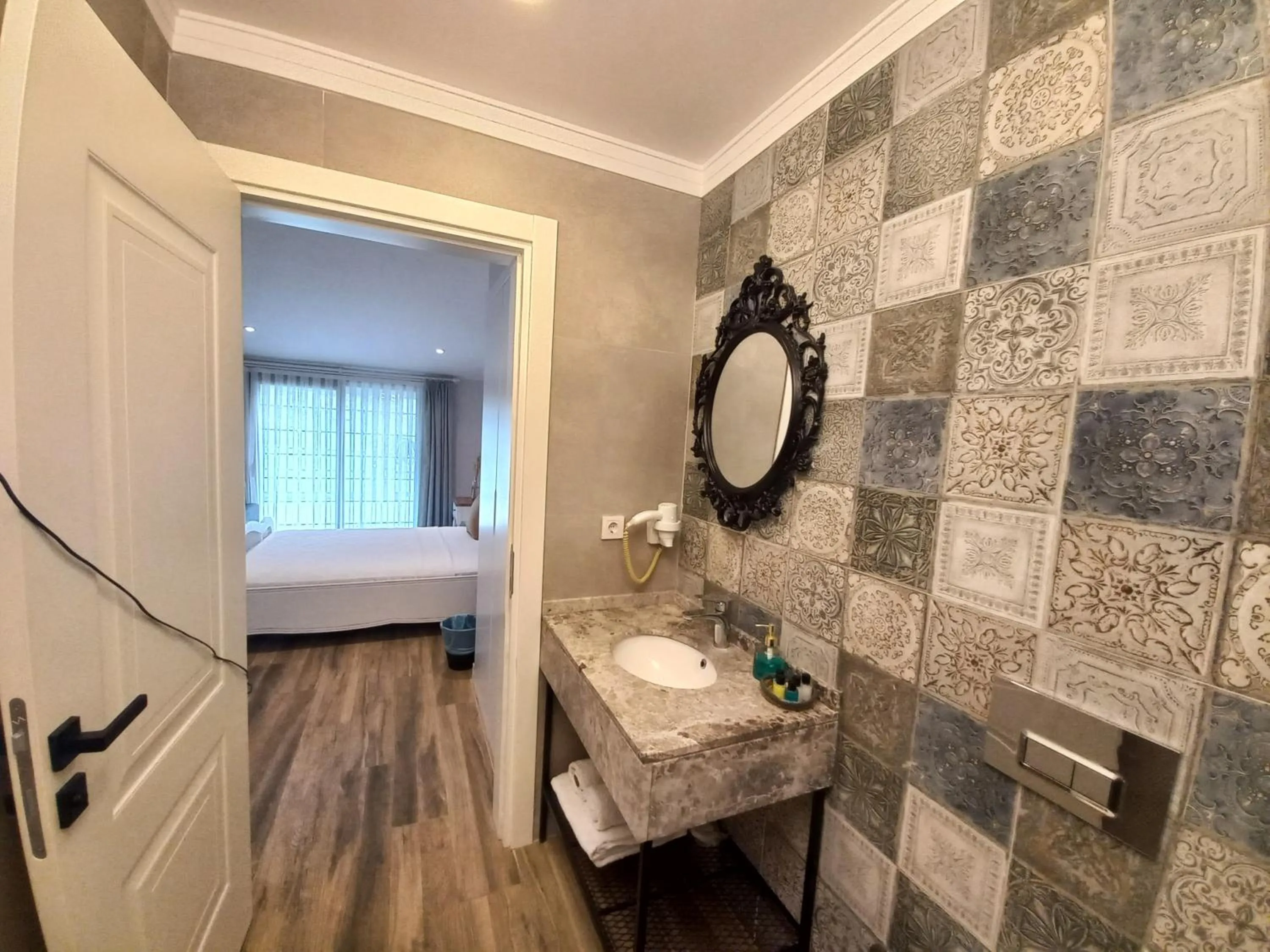 Shower in Chloe hotel Alacati