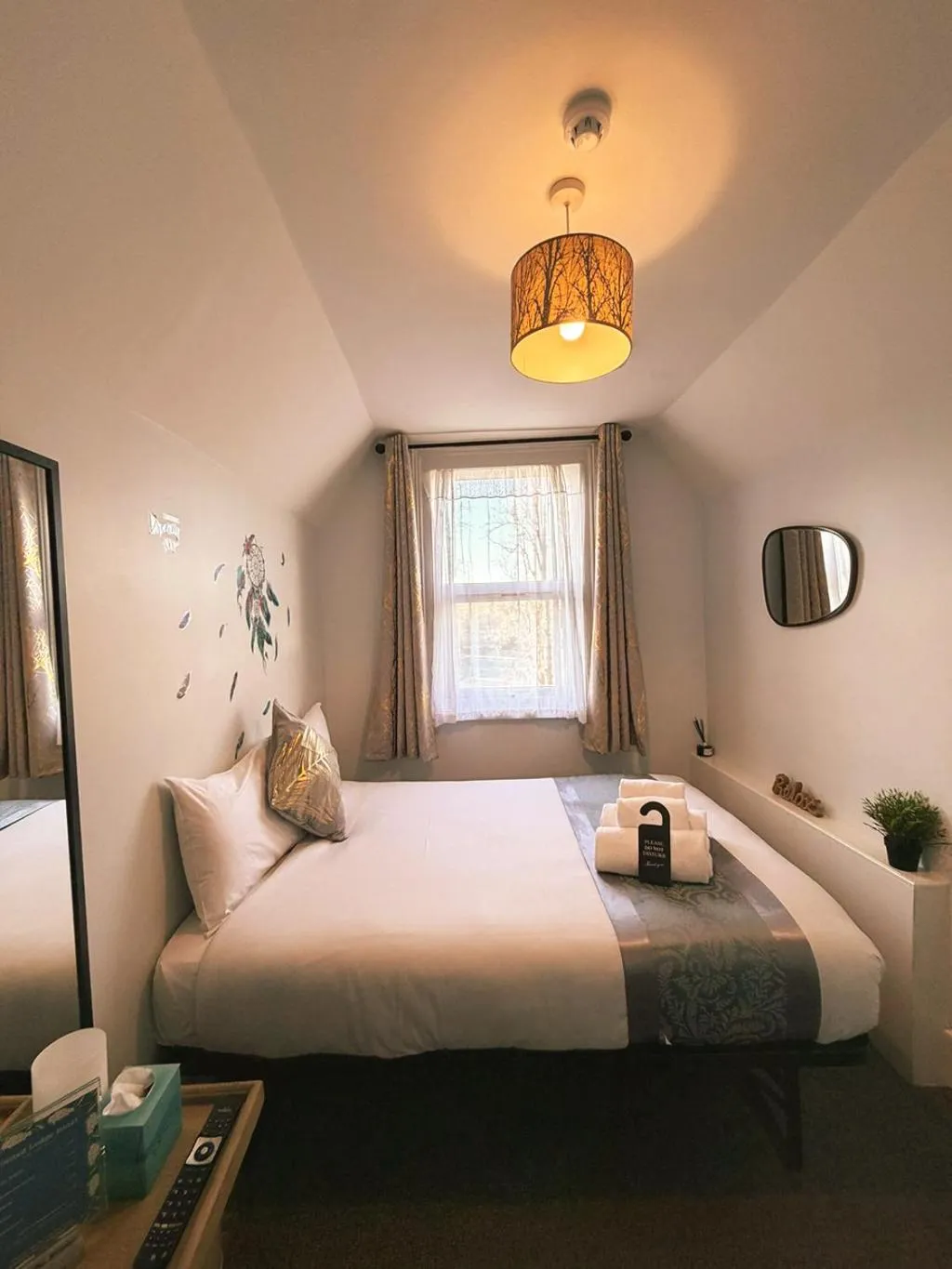 Bedroom, Bed in United Lodge Hotel