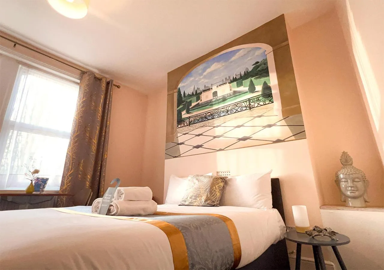 Bed in United Lodge Hotel