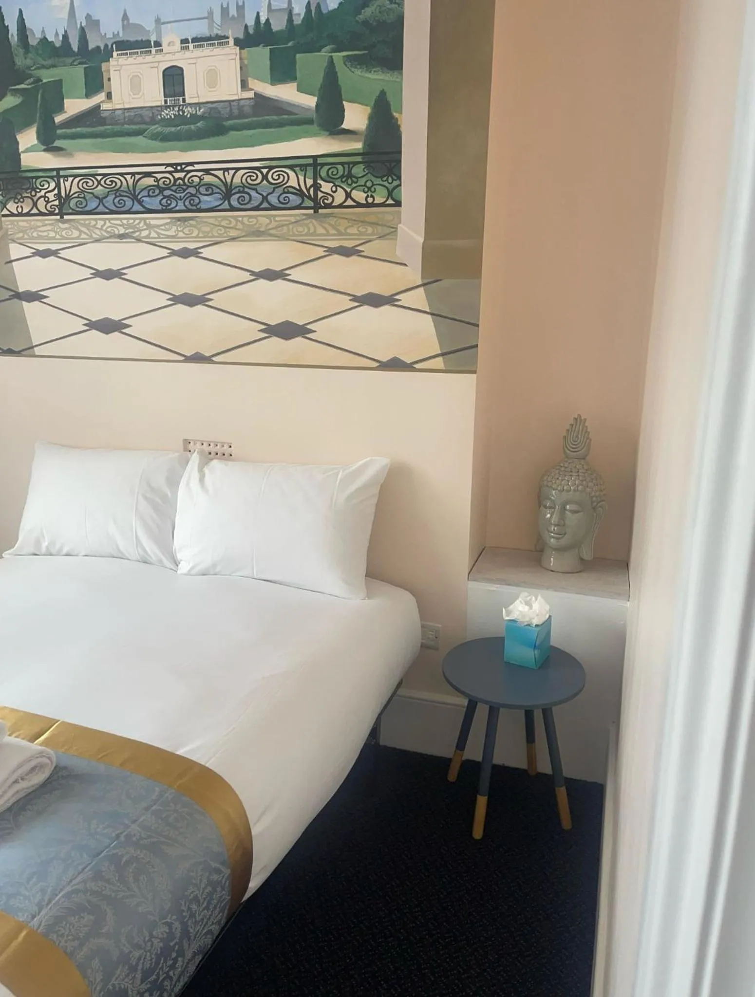 Bedroom, Bed in The ULH