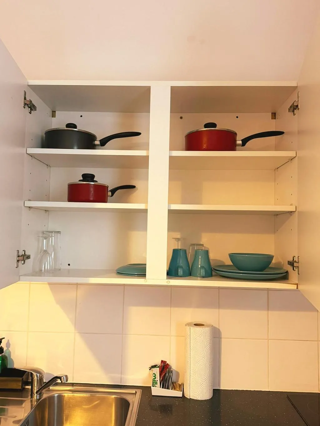 Kitchen or kitchenette in United Lodge Hotel