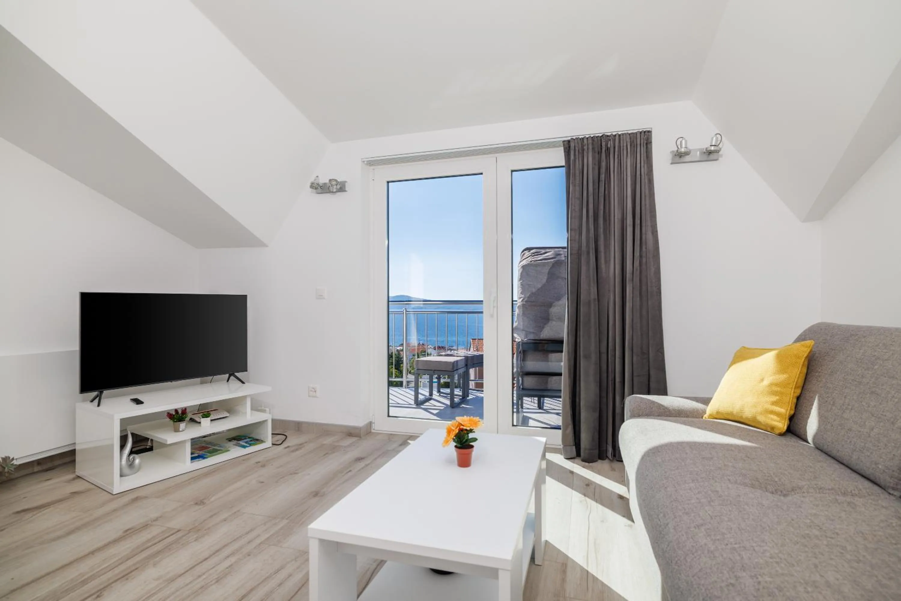 Apartments Sunshine D