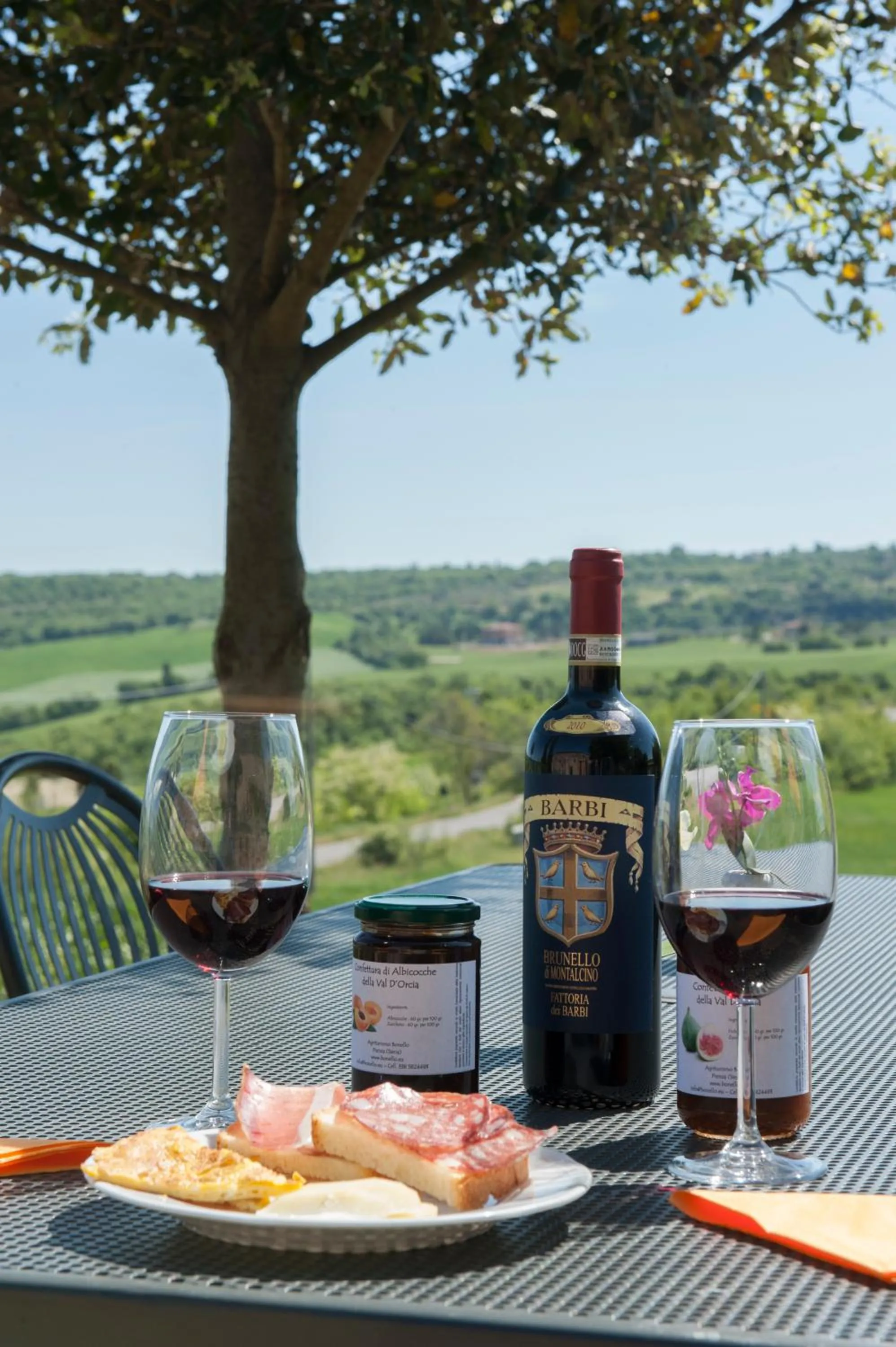 Food and drinks in Agriturismo Bonello