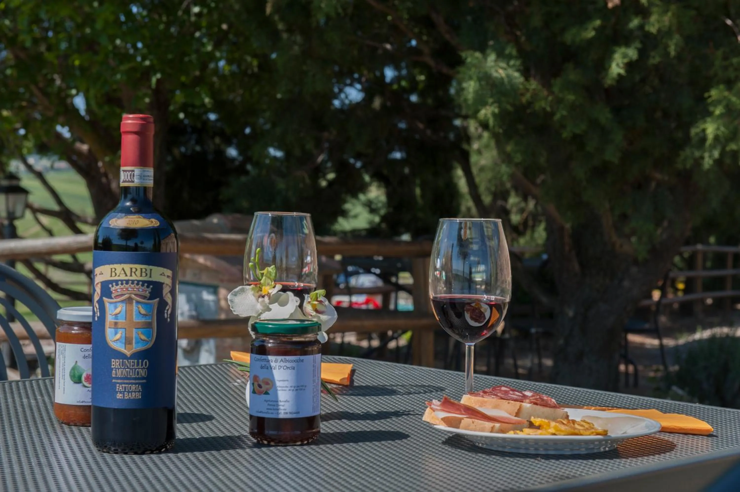 Food and drinks in Agriturismo Bonello