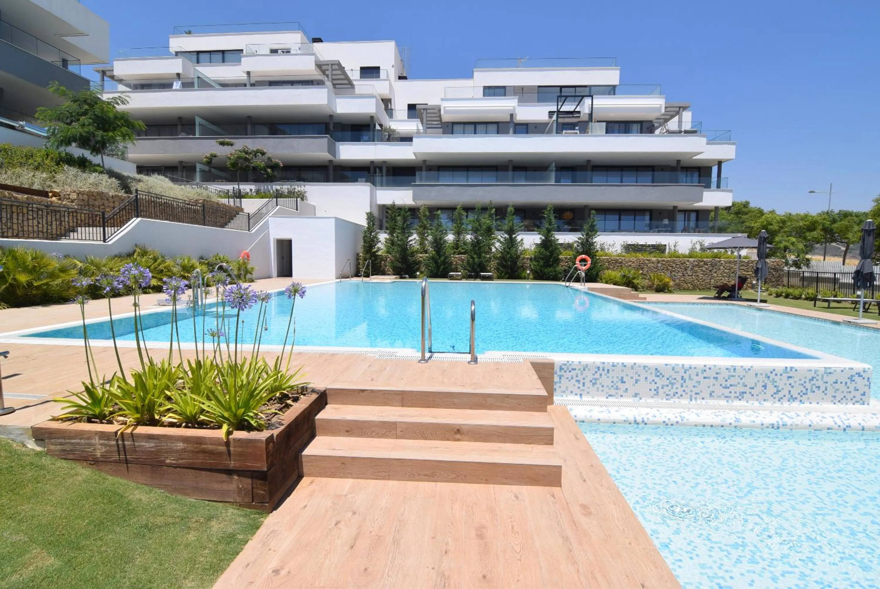 Mesas Homes