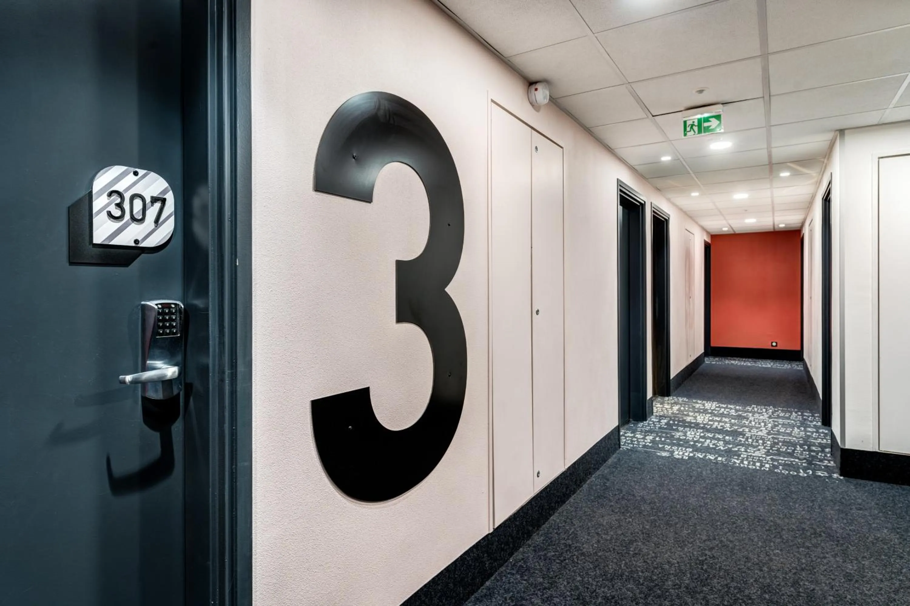 Decorative detail in B&B HOTEL Paris Ivry Quai de Seine