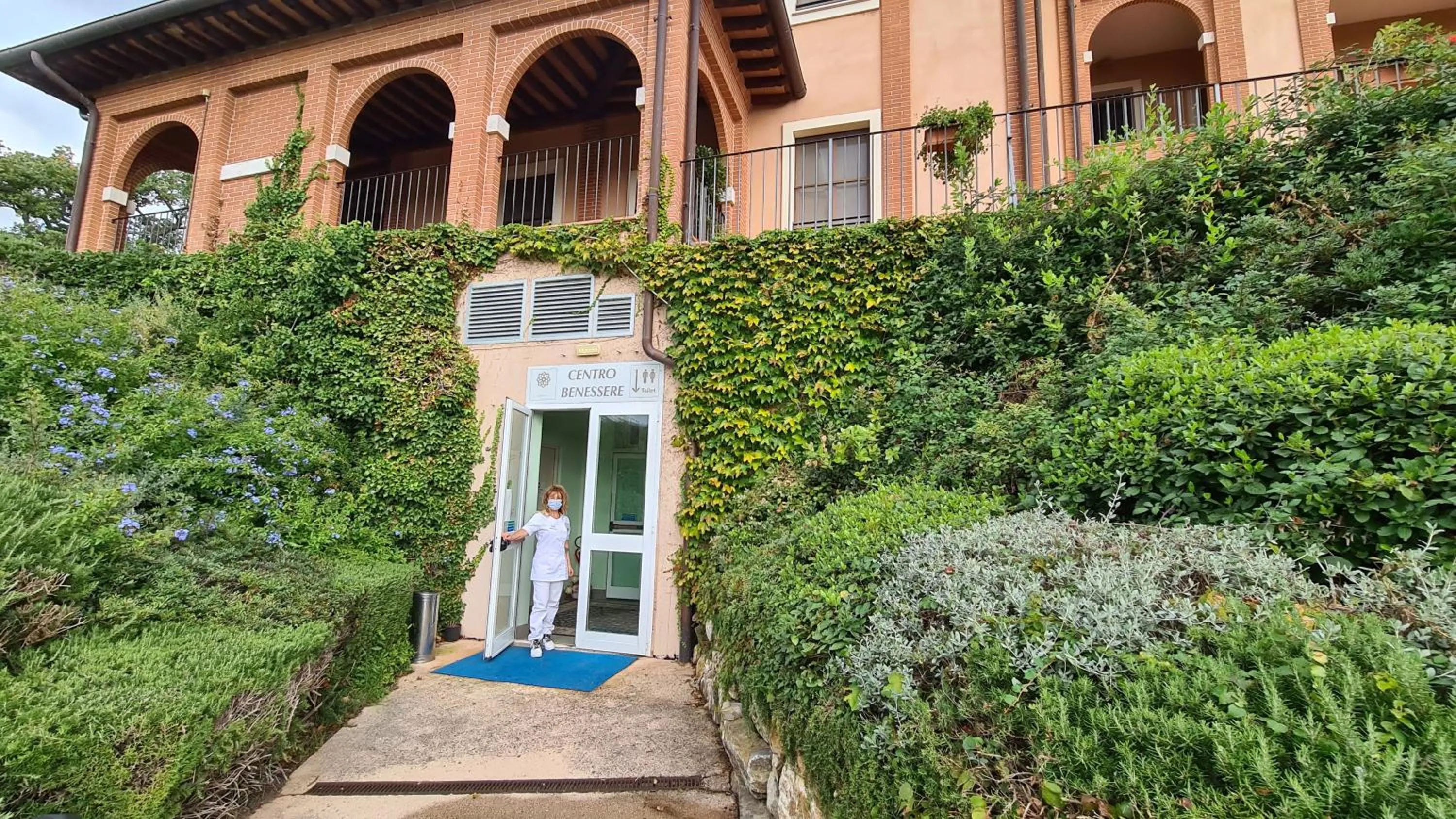 Facade/entrance in Saturnia Tuscany Hotel