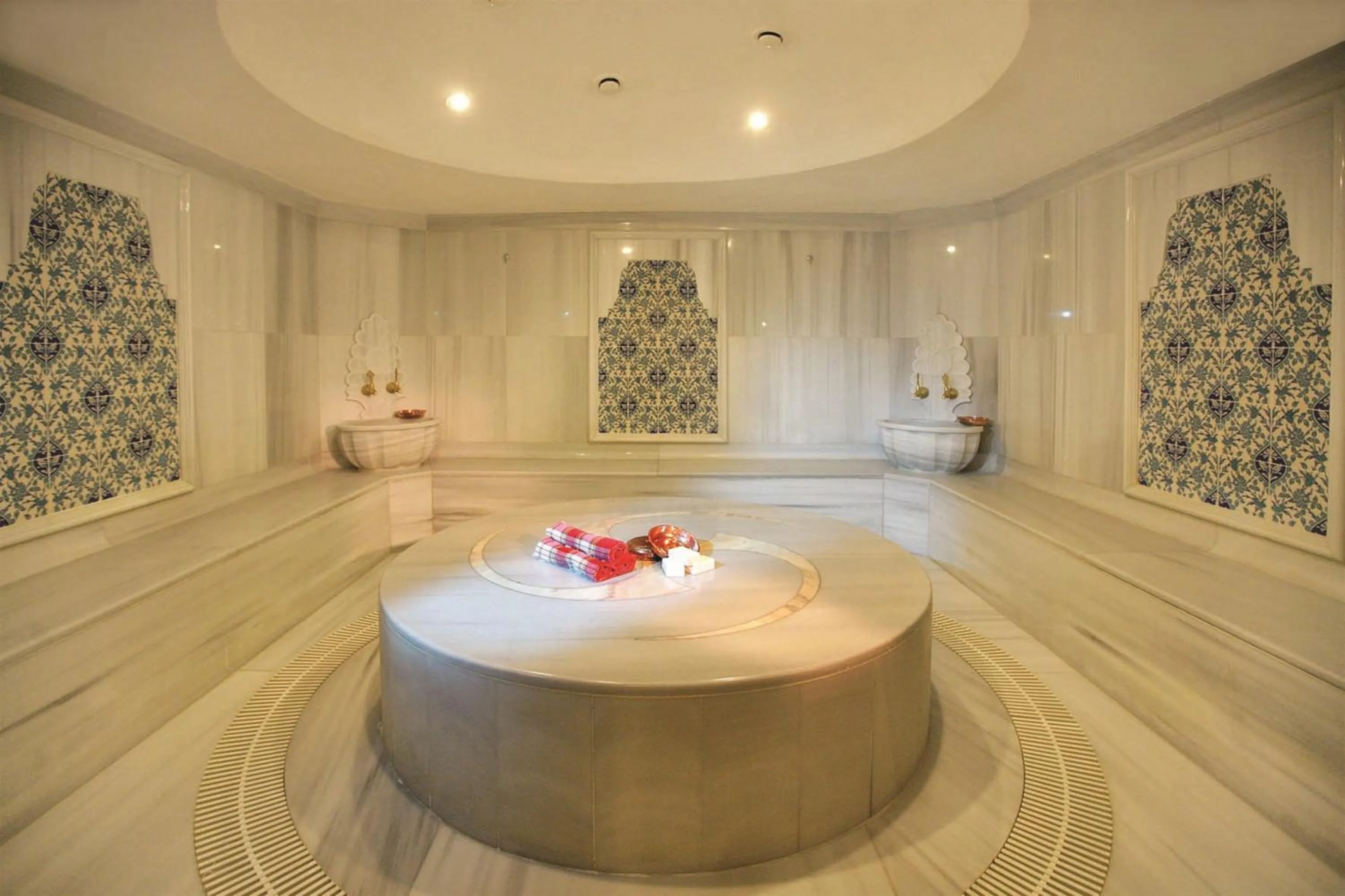 Lobby or reception in Holiday Inn Istanbul Old City by IHG