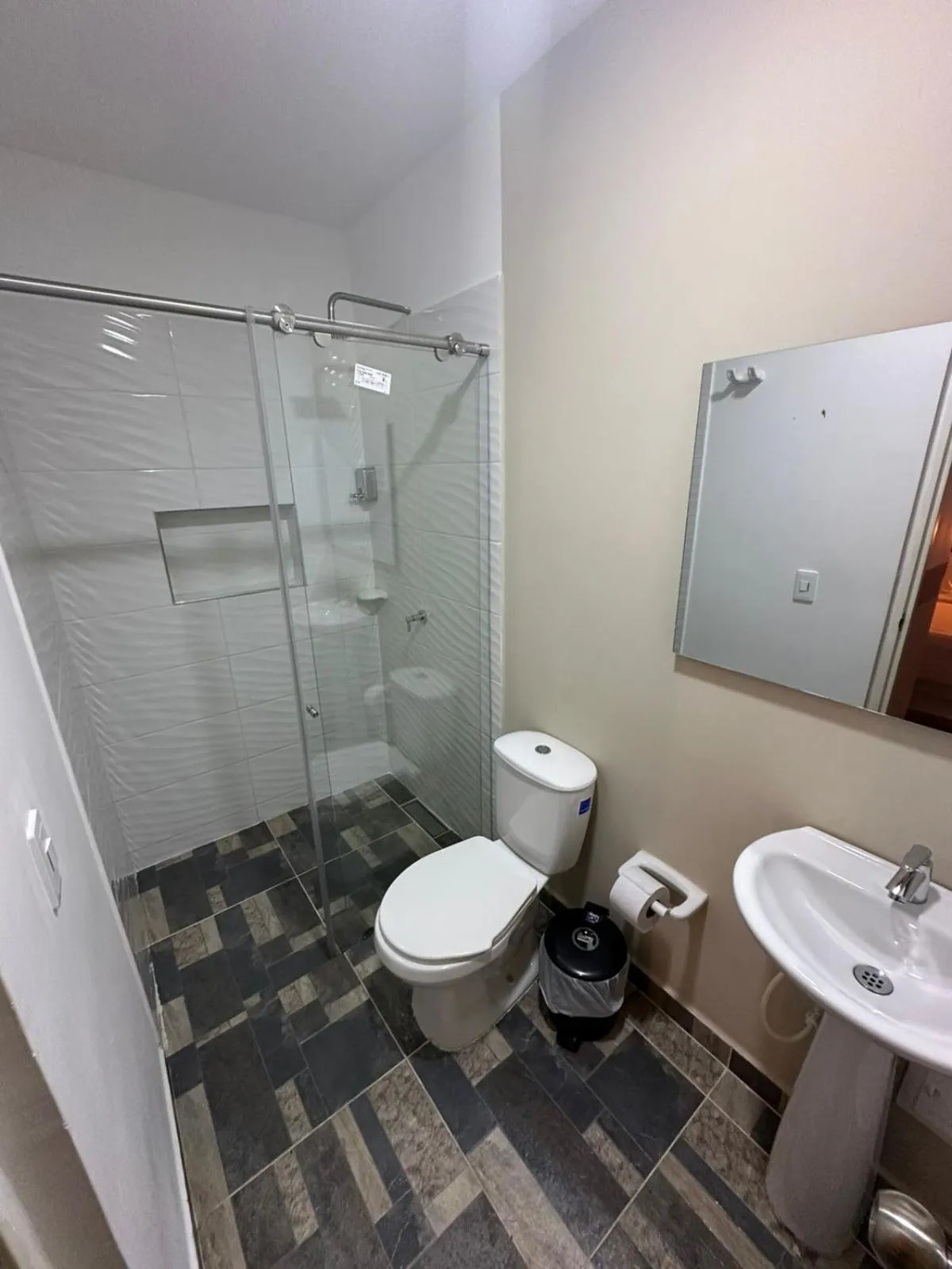 Shower in HOTEL EBENEZER