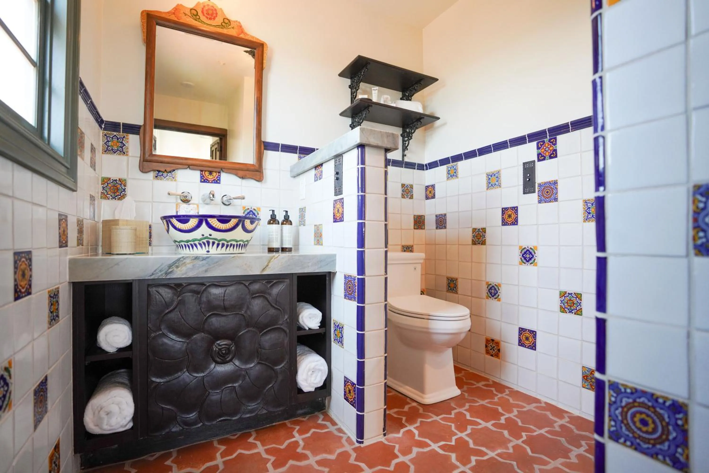 Bathroom in El Caminante Bar & Bungalows