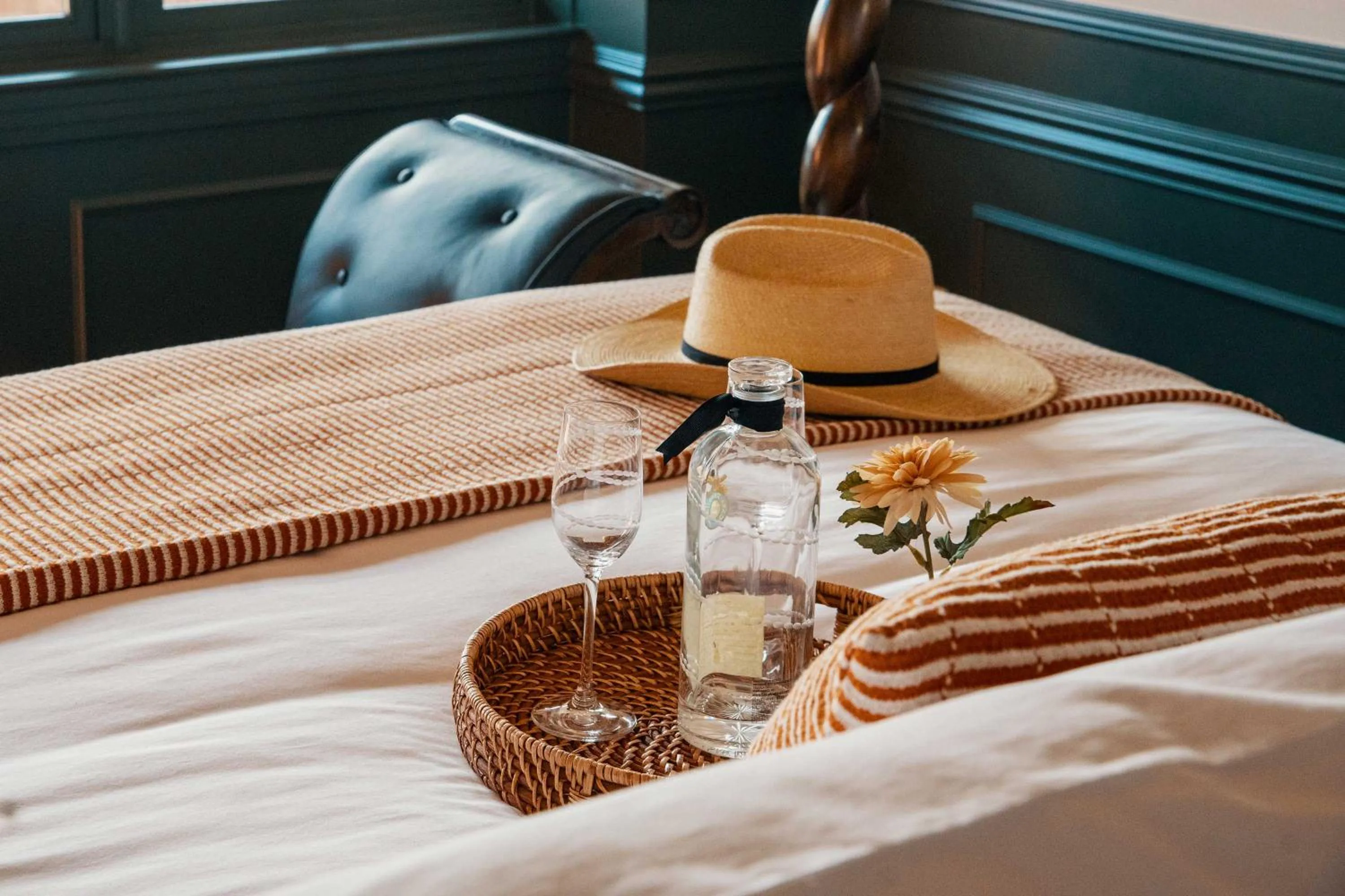 Bed in El Caminante Bar & Bungalows