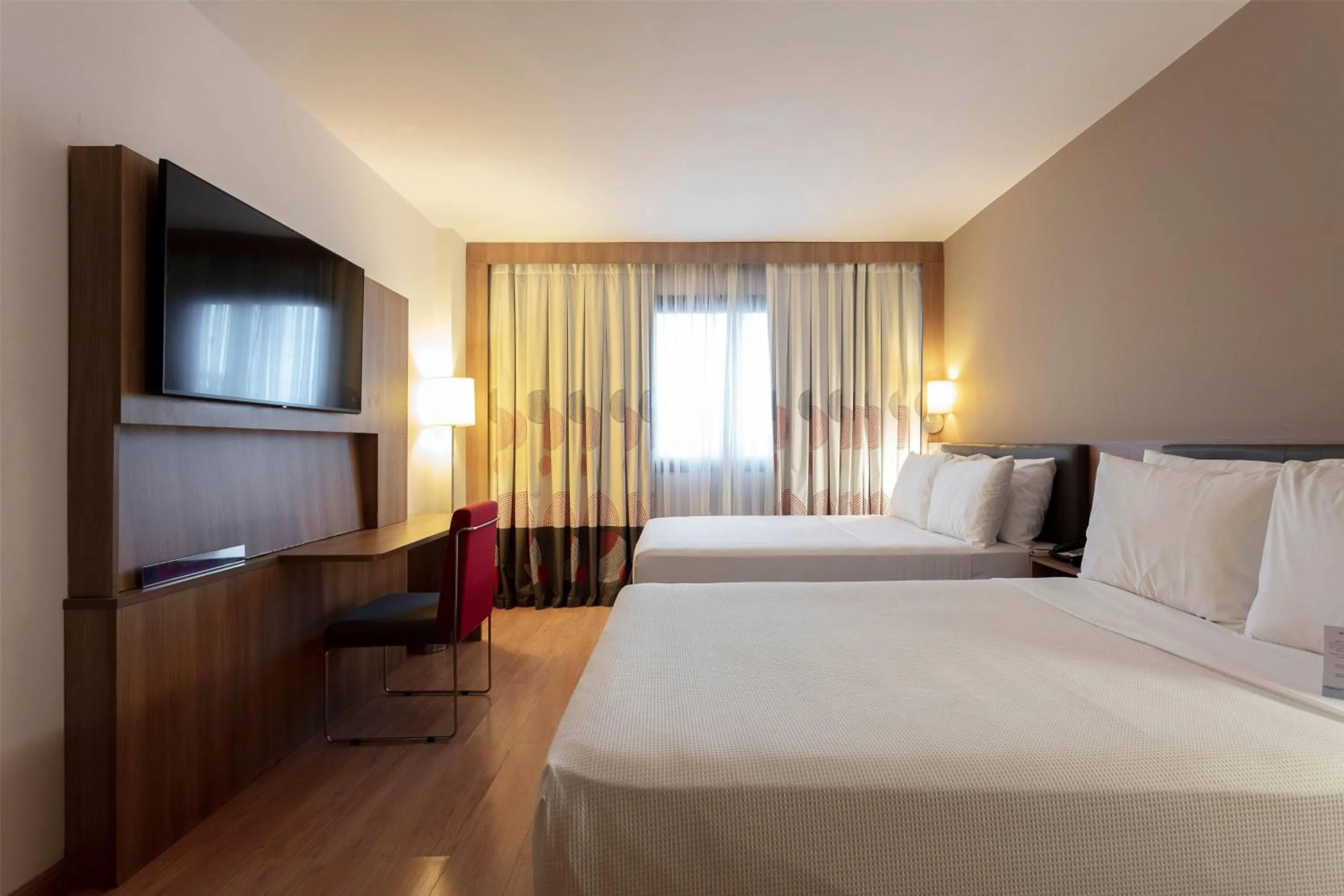 Photo of the whole room, Bed in Wyndham Salvador Hangar Aeroporto