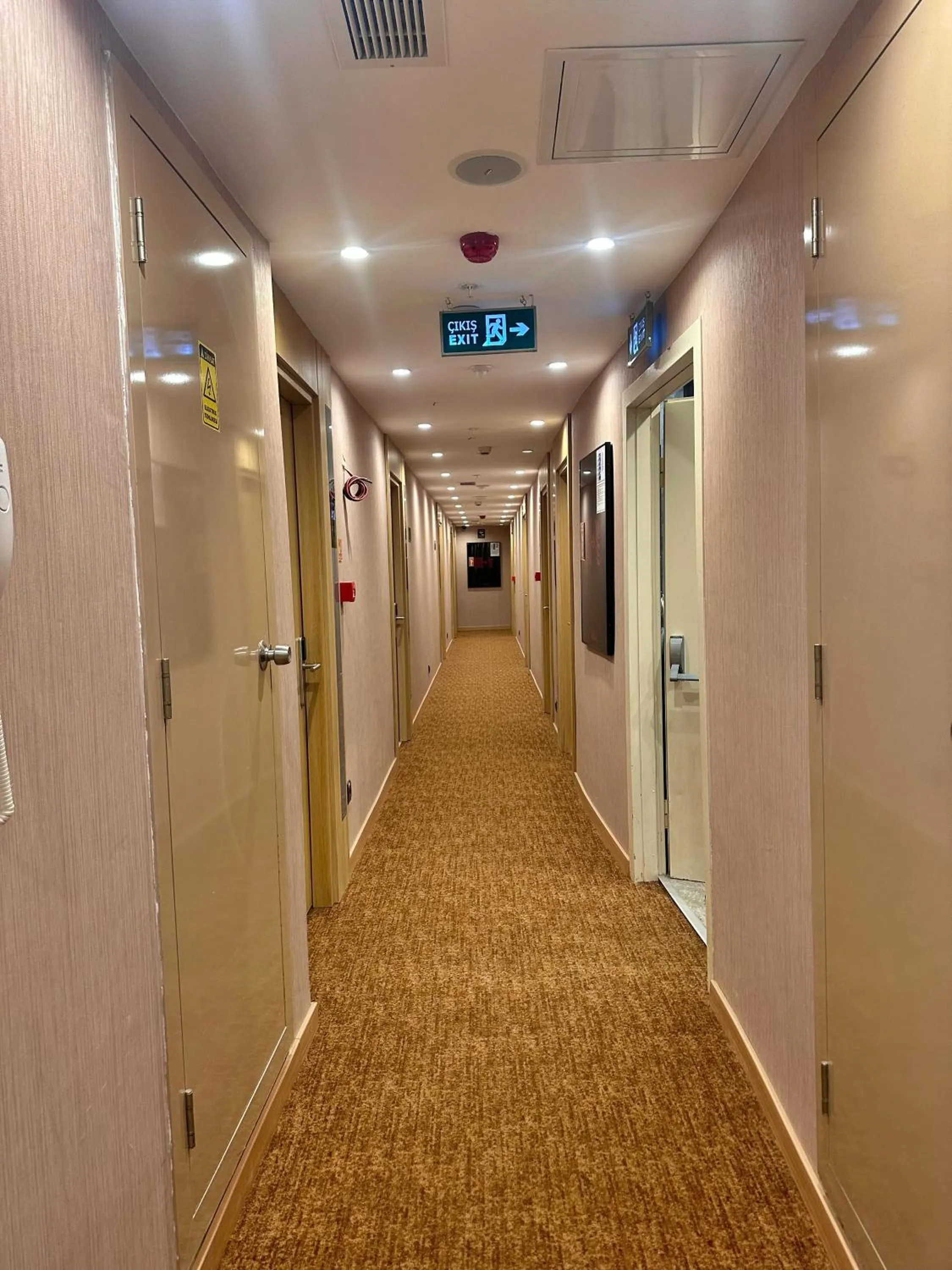 Floor plan in Hotel Sapphire