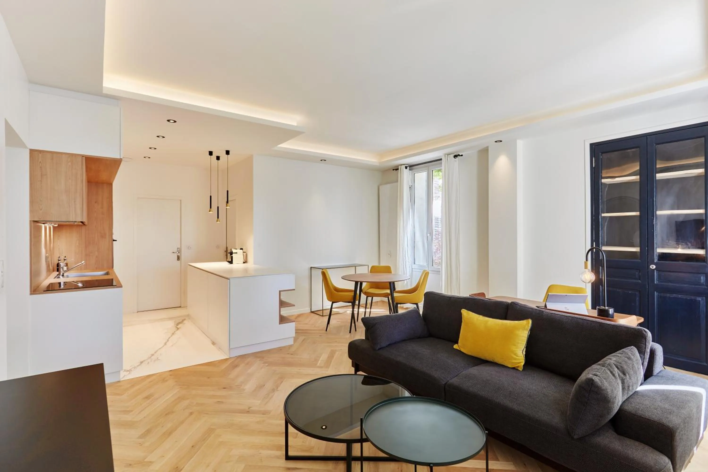 Living room in Appartement exceptionnel avec parking Centre-ville Aix-en-Provence