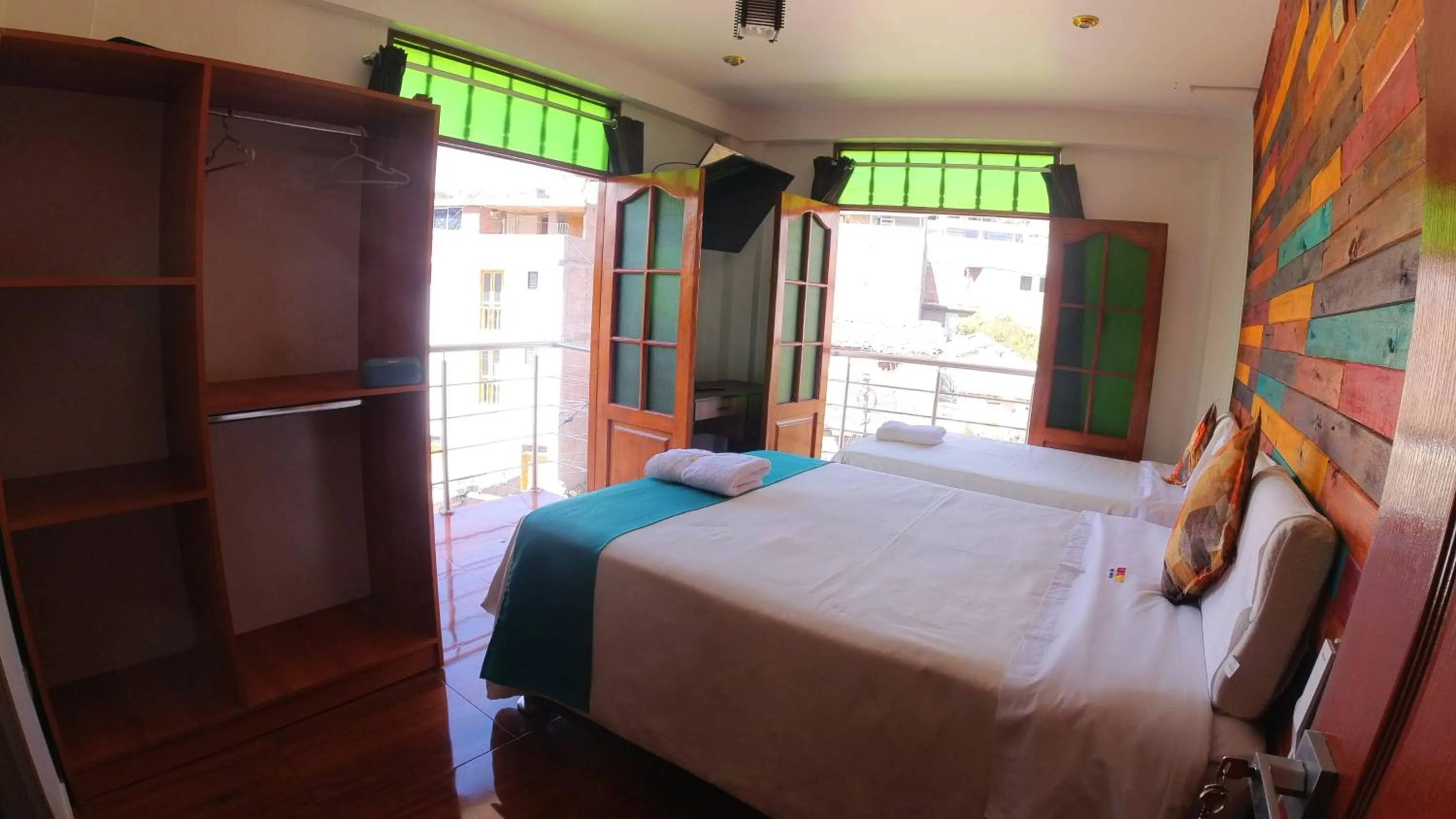 Photo of the whole room, Bed in Sumaq Wari Hotel