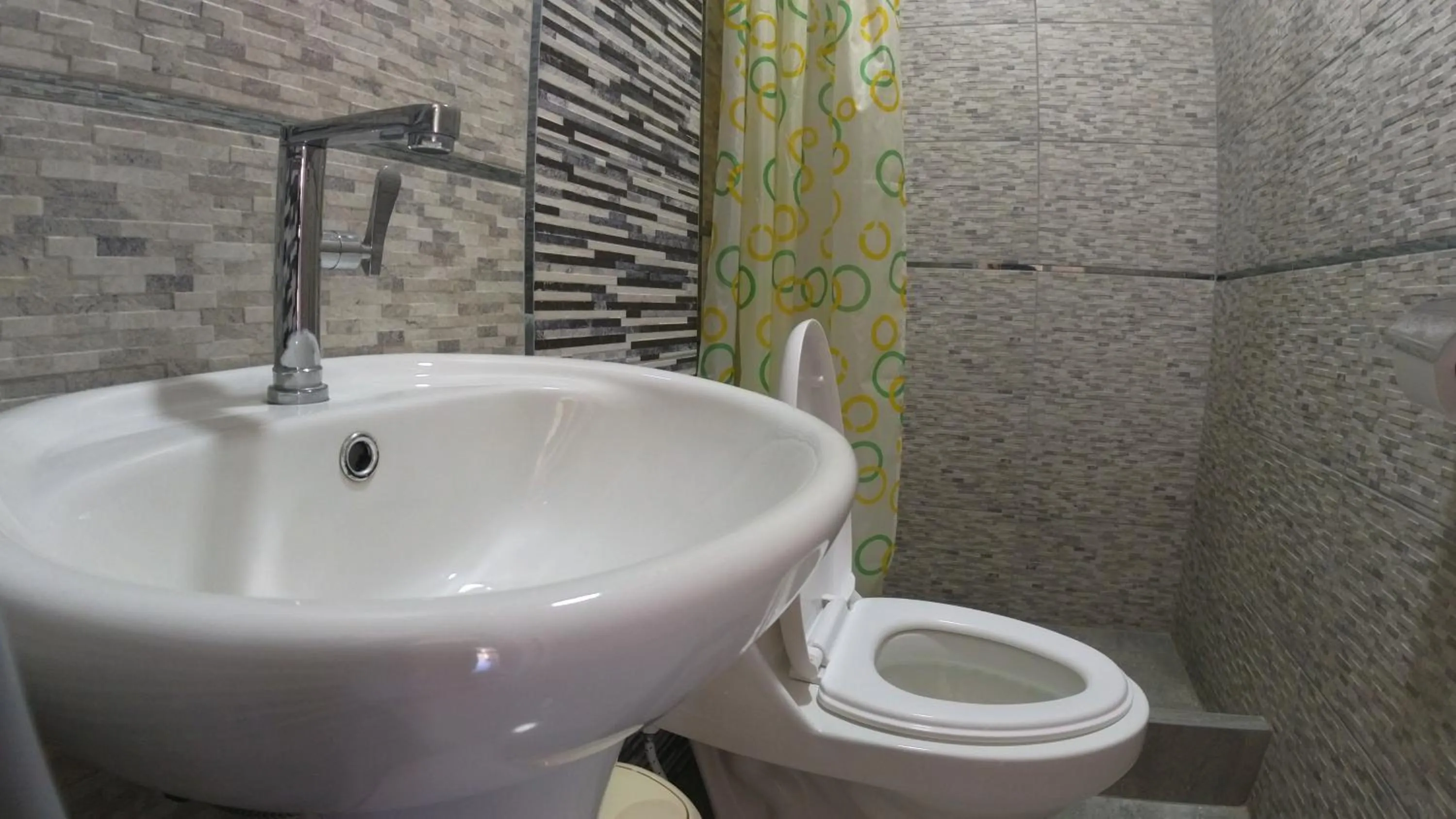 Bathroom in Sumaq Wari Hotel