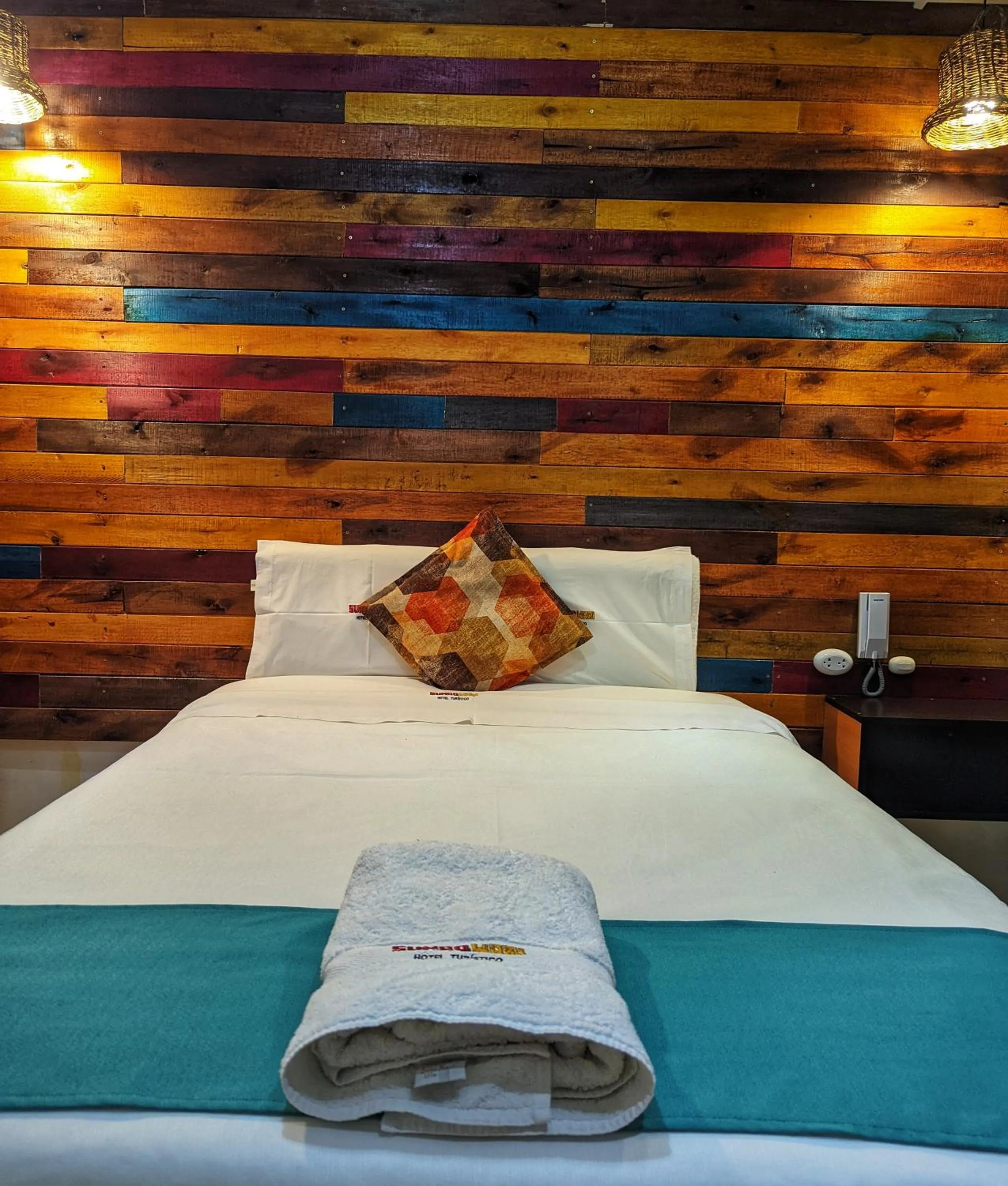 Bed in Sumaq Wari Hotel