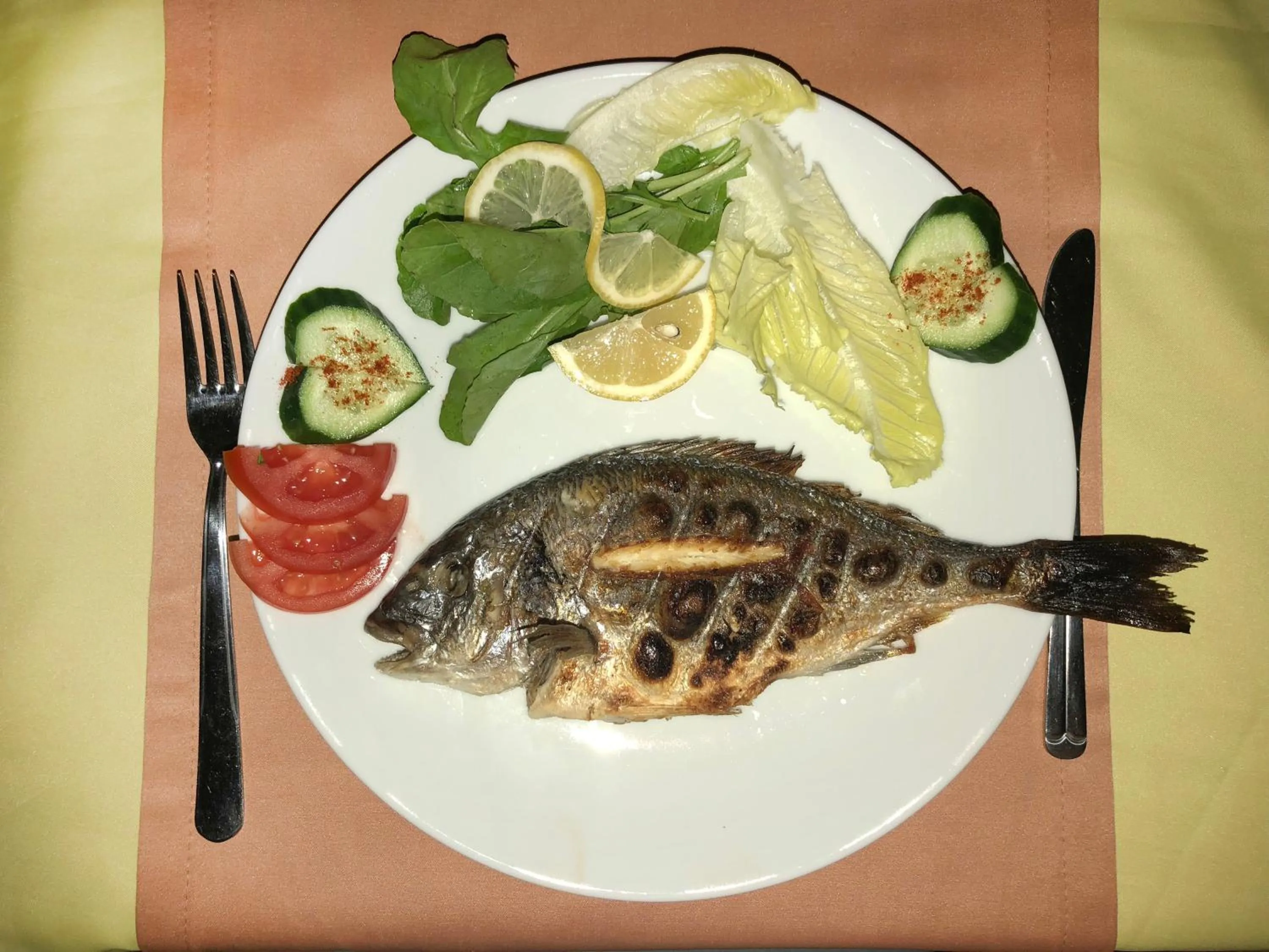 Restaurant/places to eat in Hotel Karyatit Kaleici